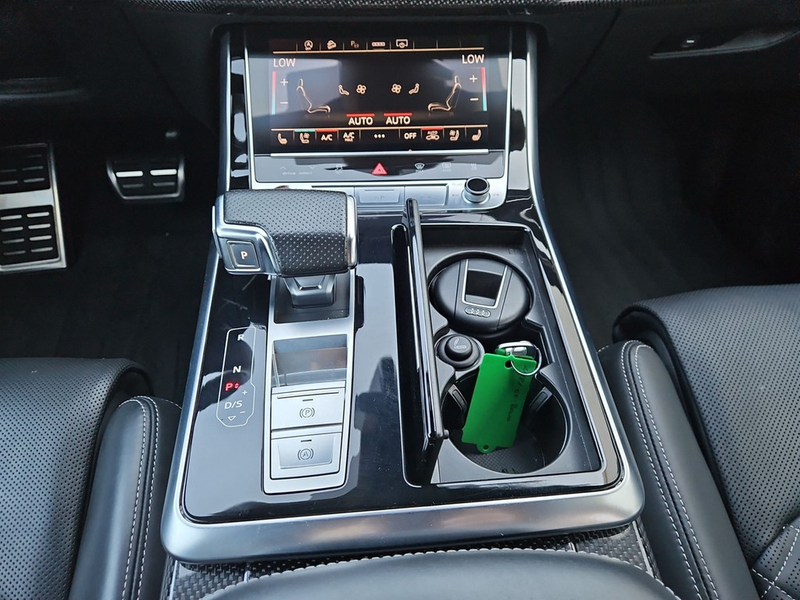 Audi SQ8 4.0 TFSI quattro tiptronic *Matrix*Pano*B&O* — photo 9