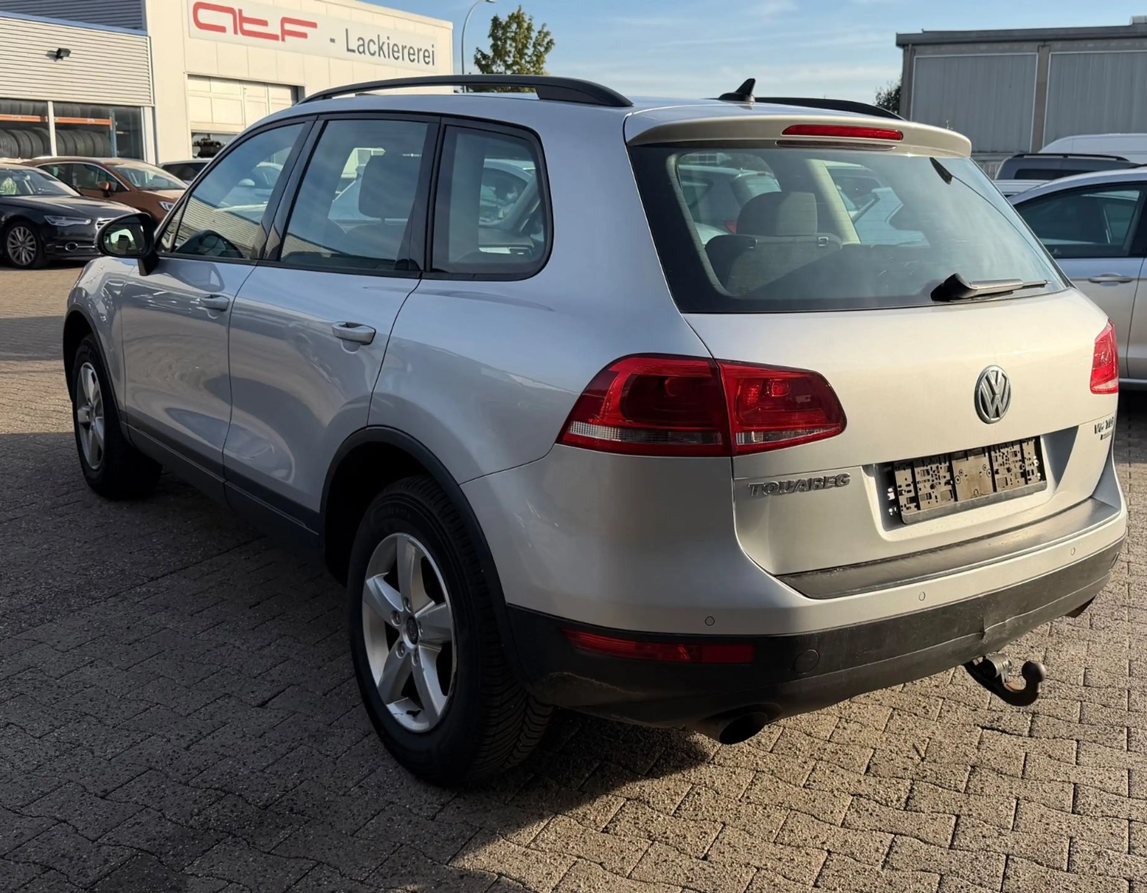 Volkswagen Touareg V6 TDI BMT — photo 8