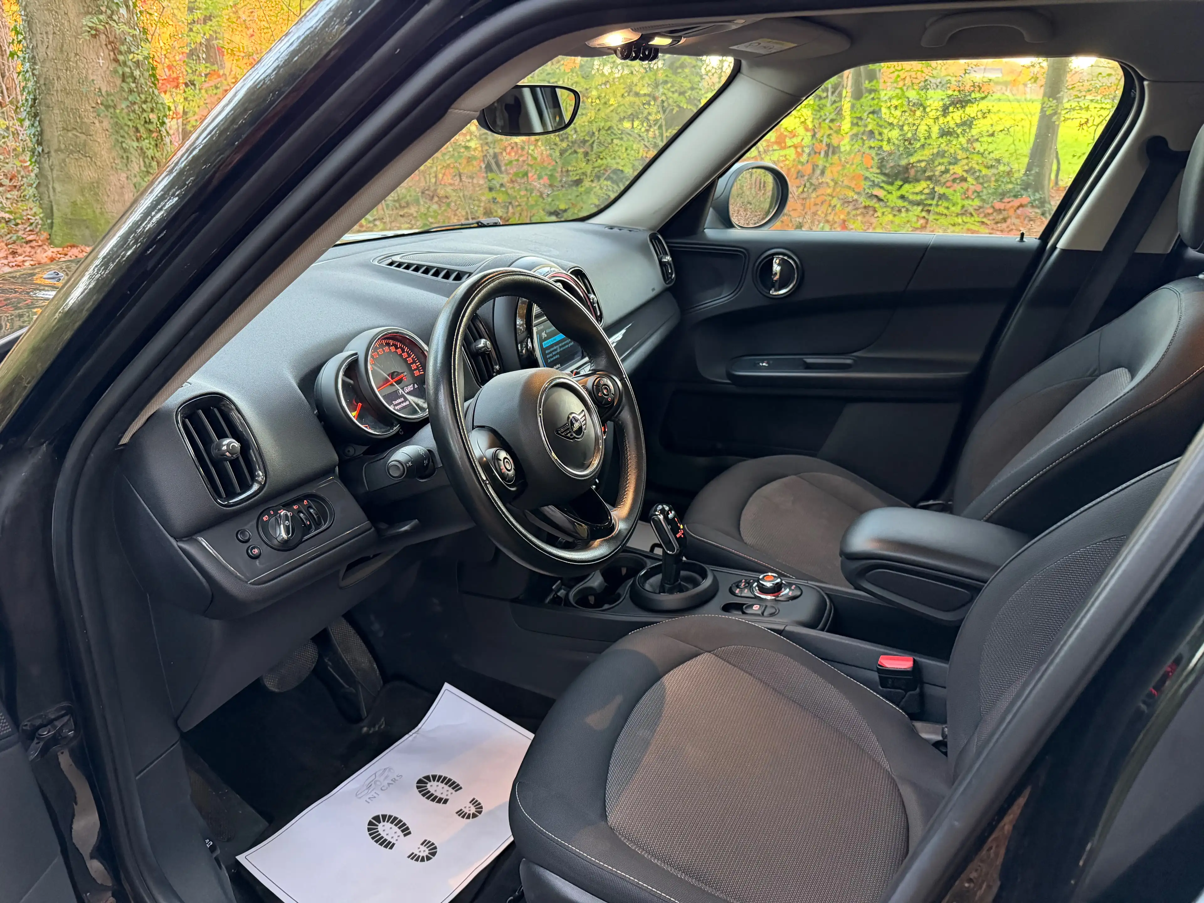 MINI One Countryman Mini One Countryman Aut. — photo 15