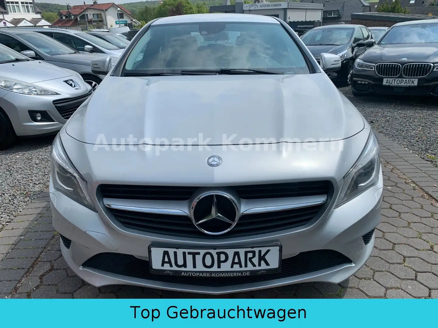 Mercedes-Benz CLA 200 *HU 05-2026*BT*EU6* Stříbrná - 2