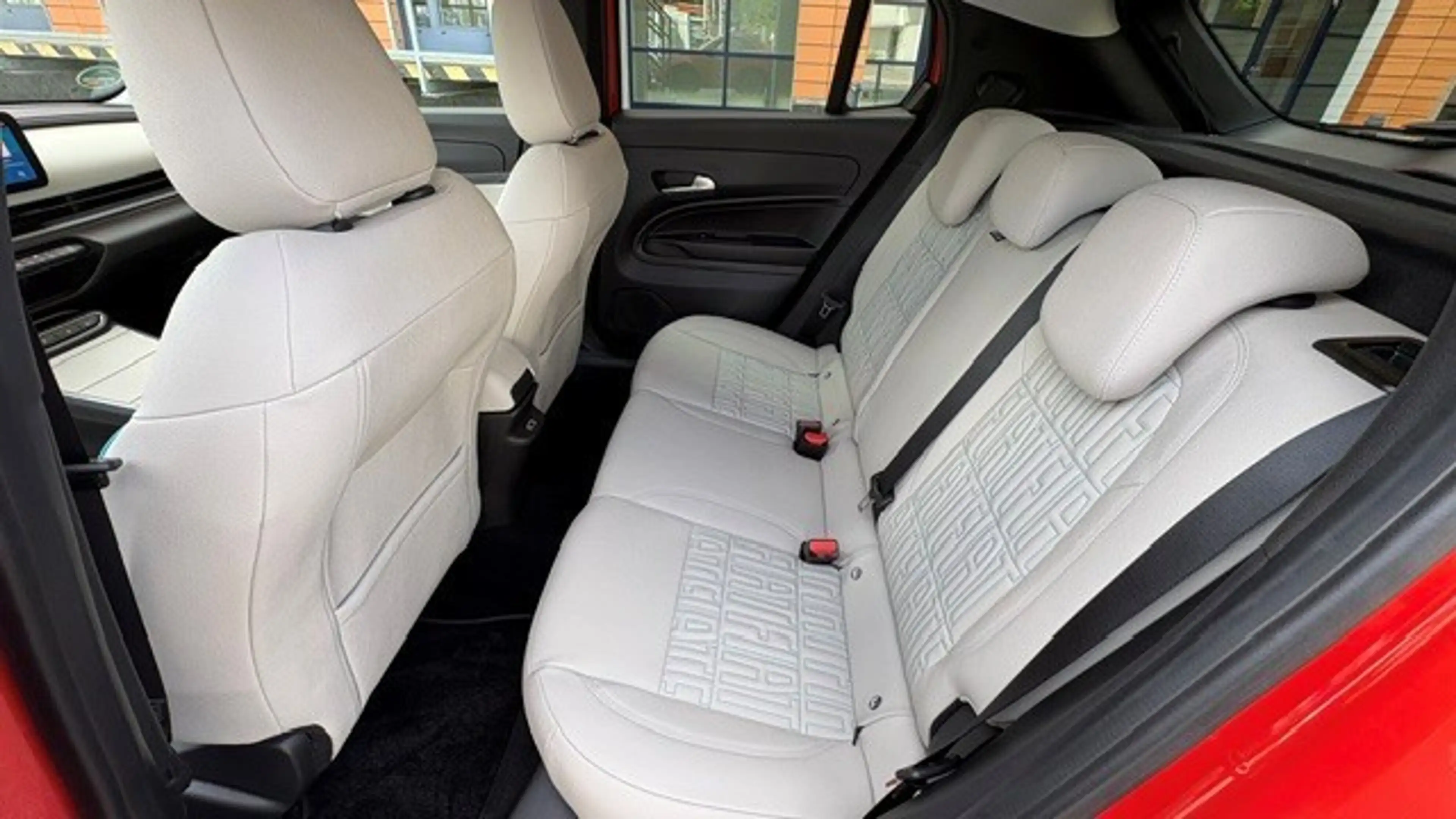 Fiat 600e La Prima Navi — photo 8