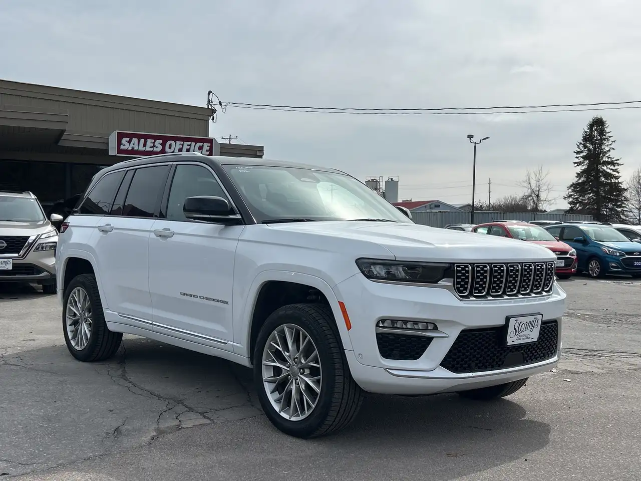 Jeep Grand Cherokee снимка Jeep Grand Cherokee