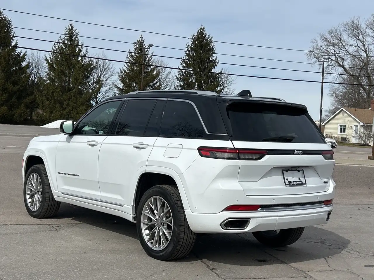 Jeep Grand Cherokee снимка Jeep Grand Cherokee