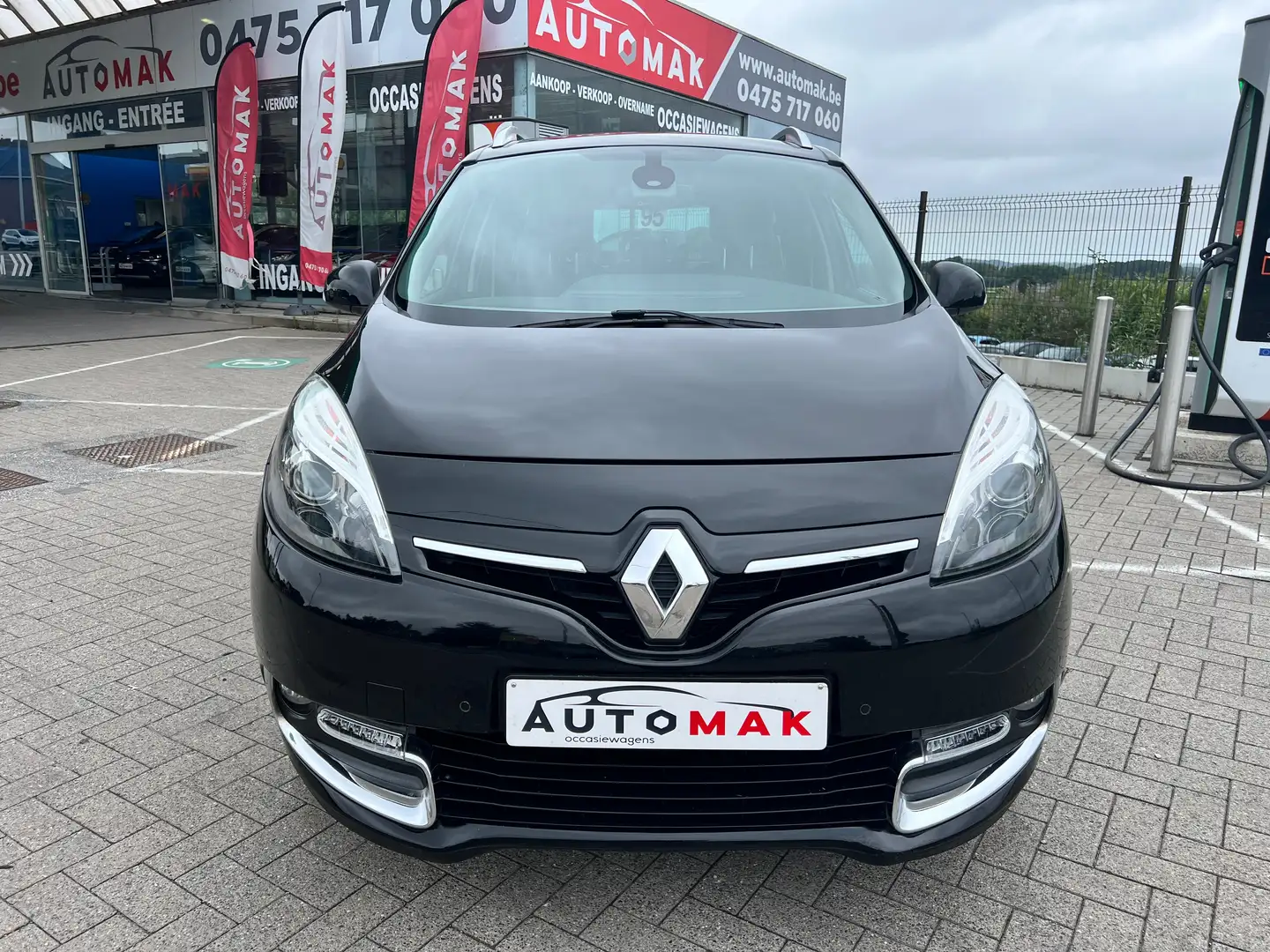 Renault Grand Scenic Grand Scénic 1.5 dCi Energy Bose Edition Zwart - 1