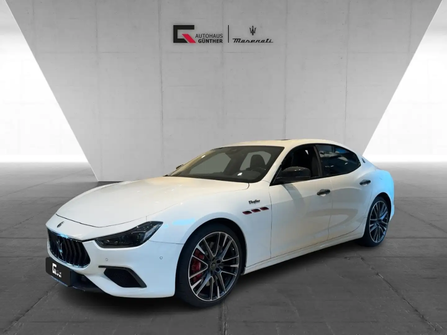 Maserati Ghibli Trofeo inkl. Carbon Ext. & Int. Paket Blanc - 1
