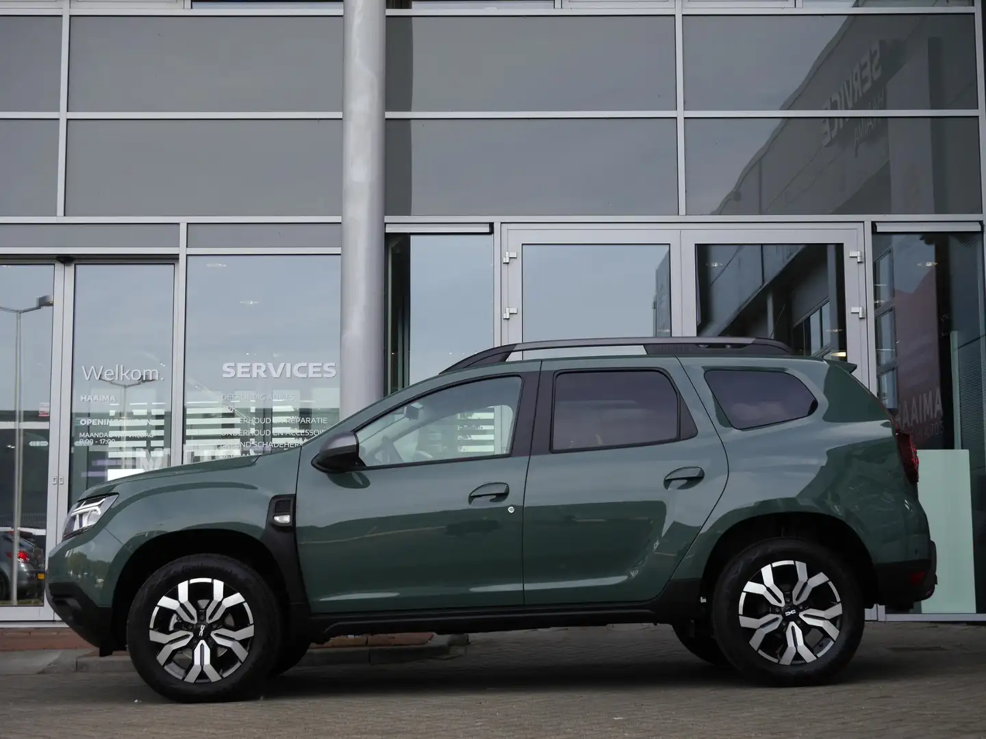 Dacia Duster 1.3 TCe 130 Journey | Navigatie | Lichtmetalen vel Gris - 2