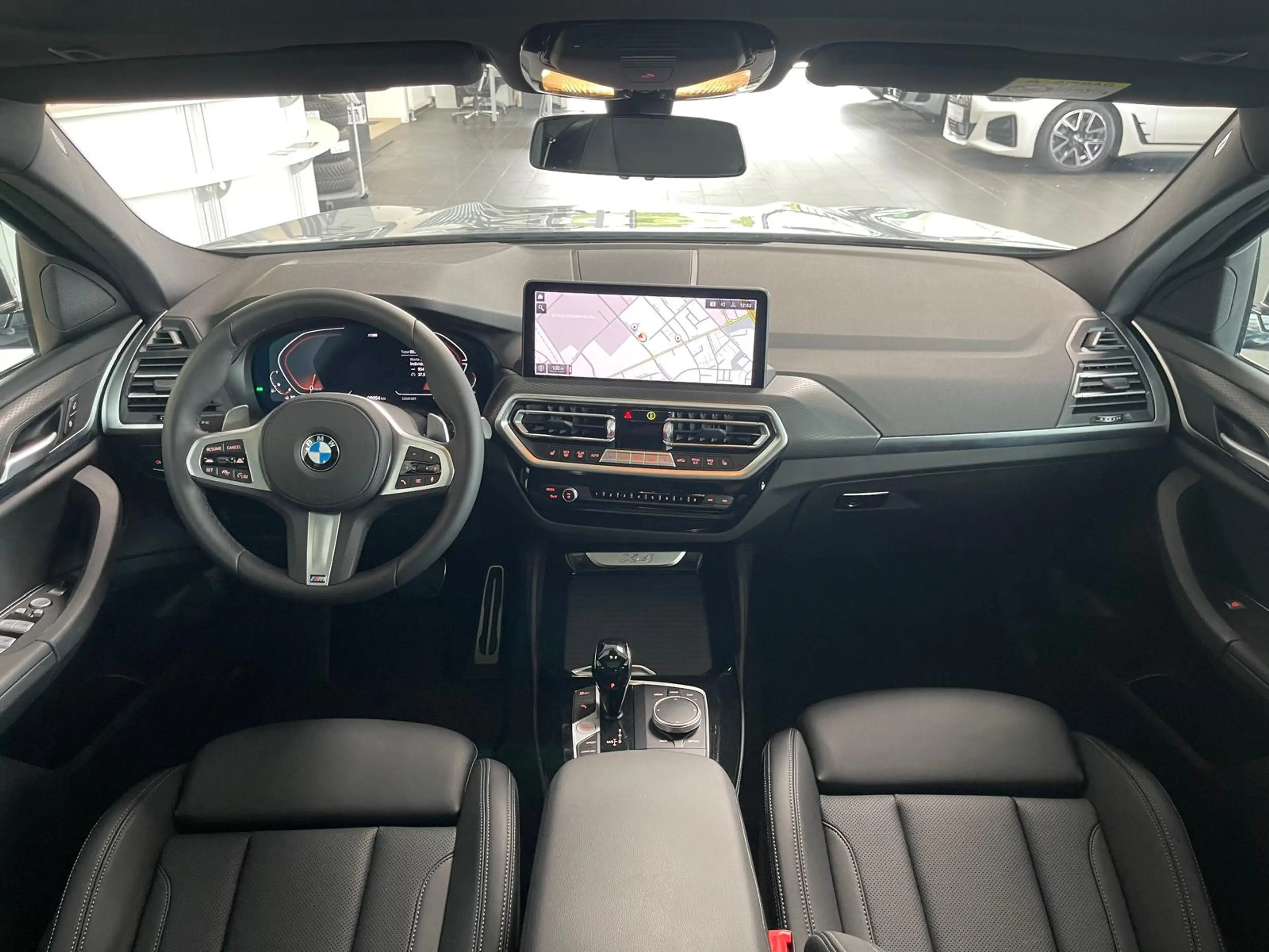 BMW X4 xDrive 20i M Sport A-LED/ACC/PANO/AHK — photo 10
