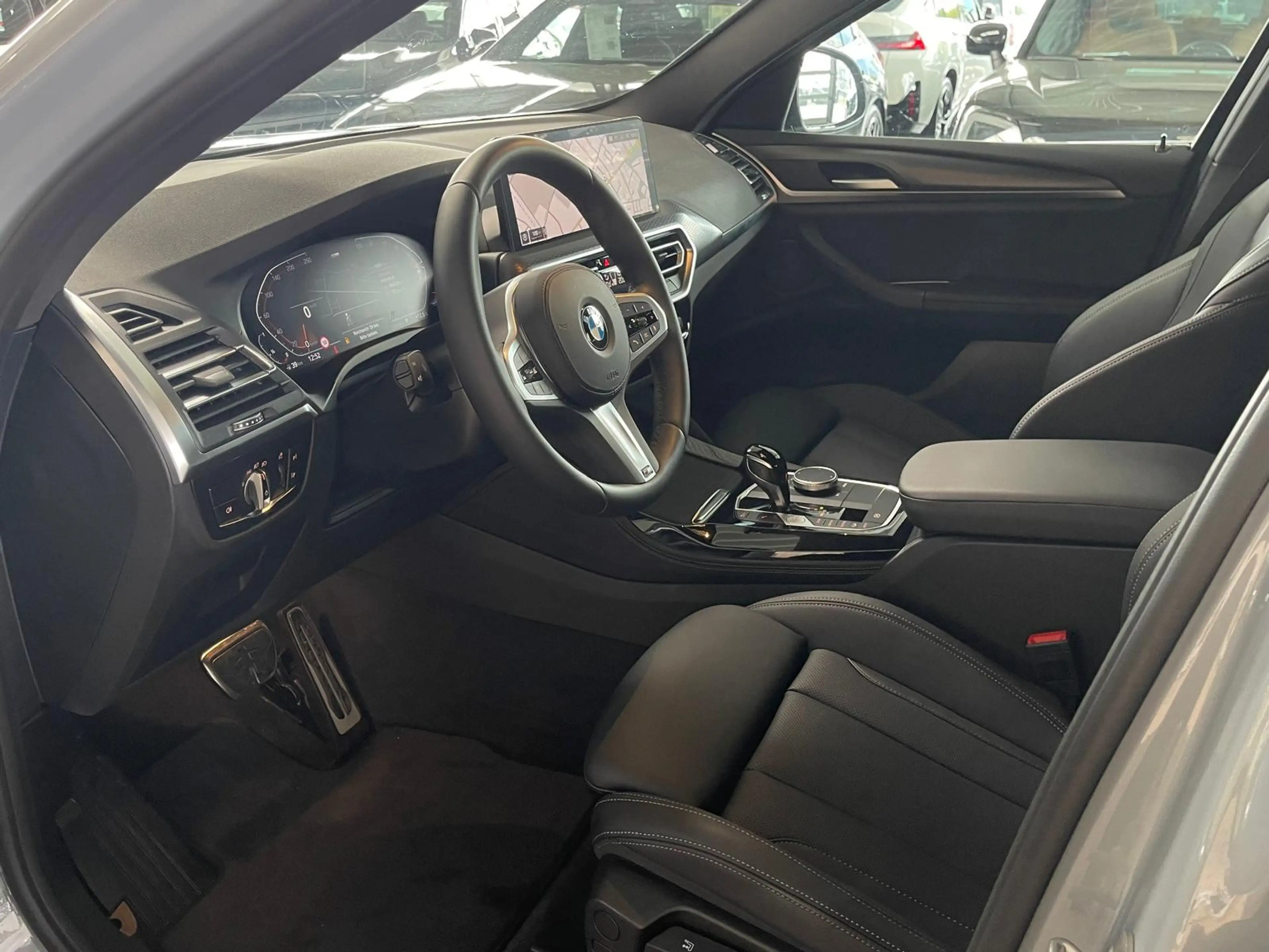 BMW X4 xDrive 20i M Sport A-LED/ACC/PANO/AHK — photo 7