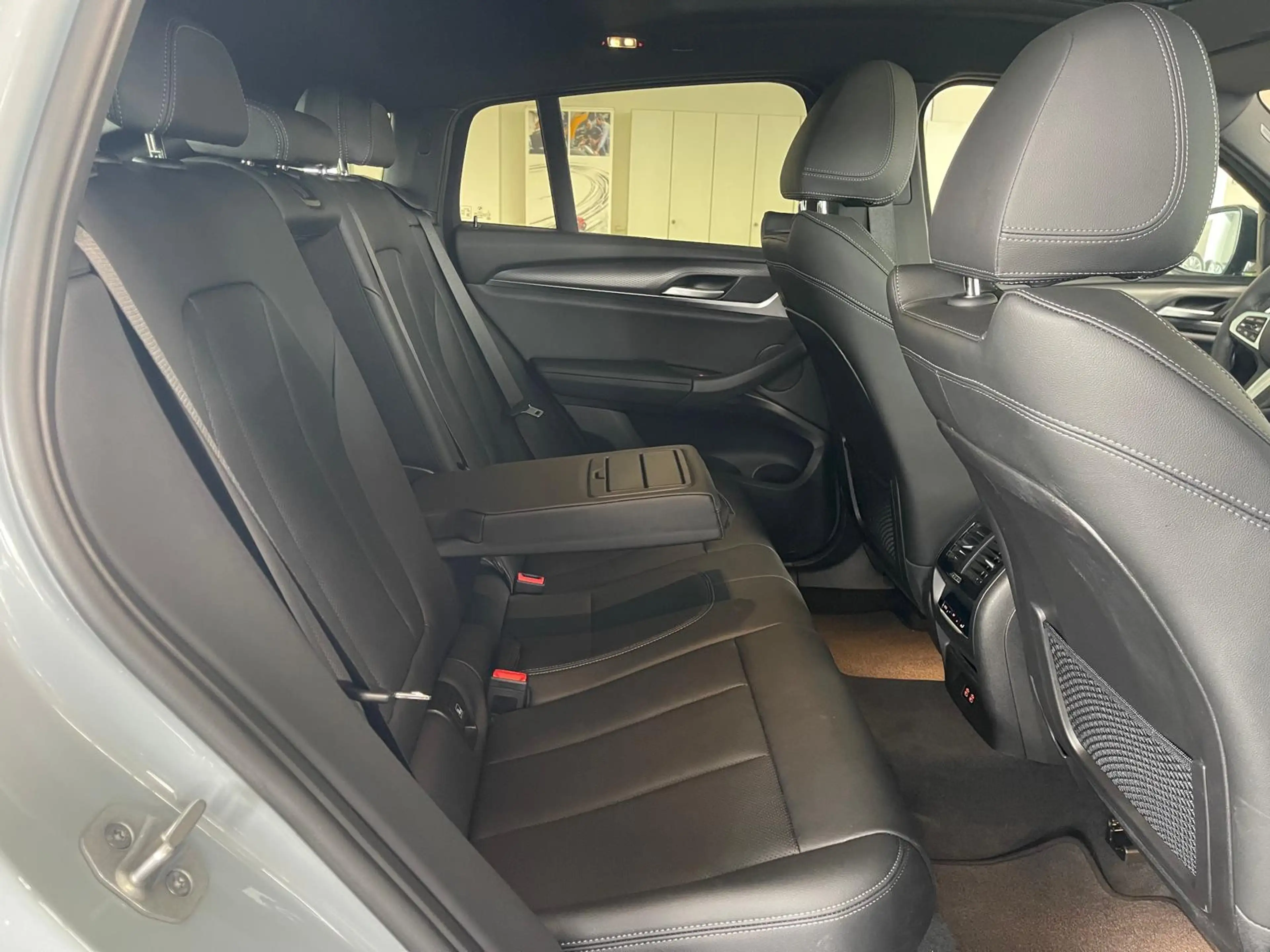 BMW X4 xDrive 20i M Sport A-LED/ACC/PANO/AHK — photo 14