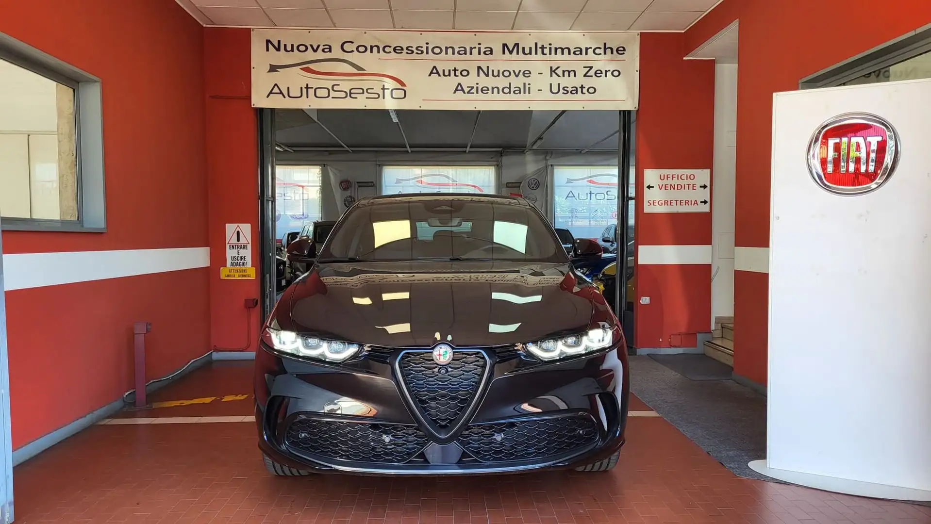 Alfa Romeo Tonale 1.6 diesel 130 CV TCT6 Veloce Nero - 2