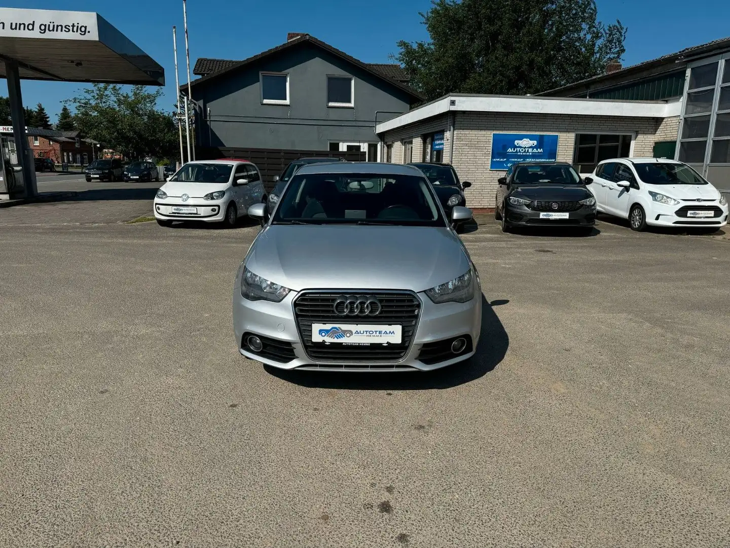 Audi A1 ambition HU+SERVICE NEU/KLIMA/TEMPOMAT/SH/BC Silber - 2