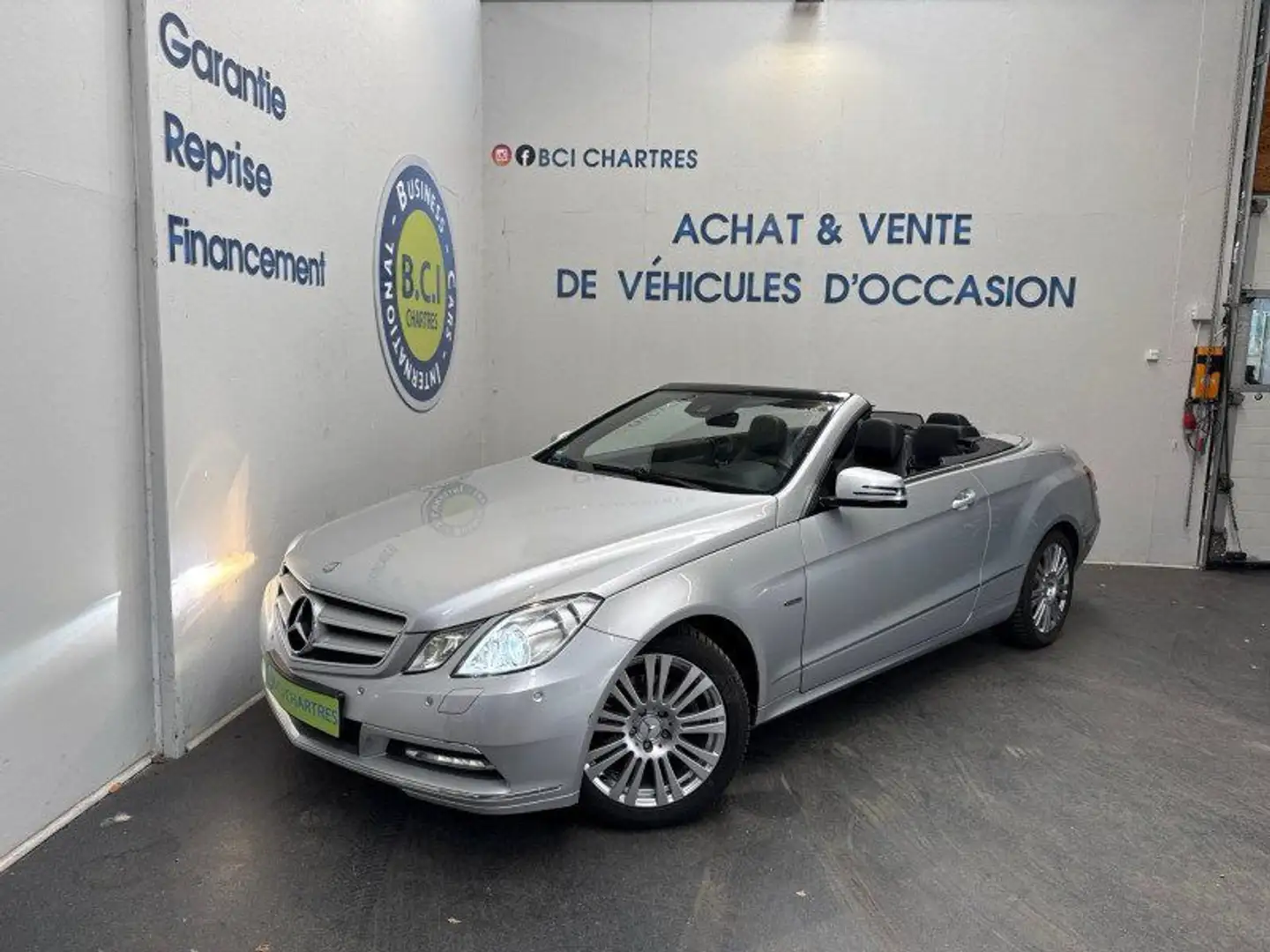 Mercedes-Benz E 200 CABRIOLET 200 CGI BE 7GTRO+ Grigio - 1