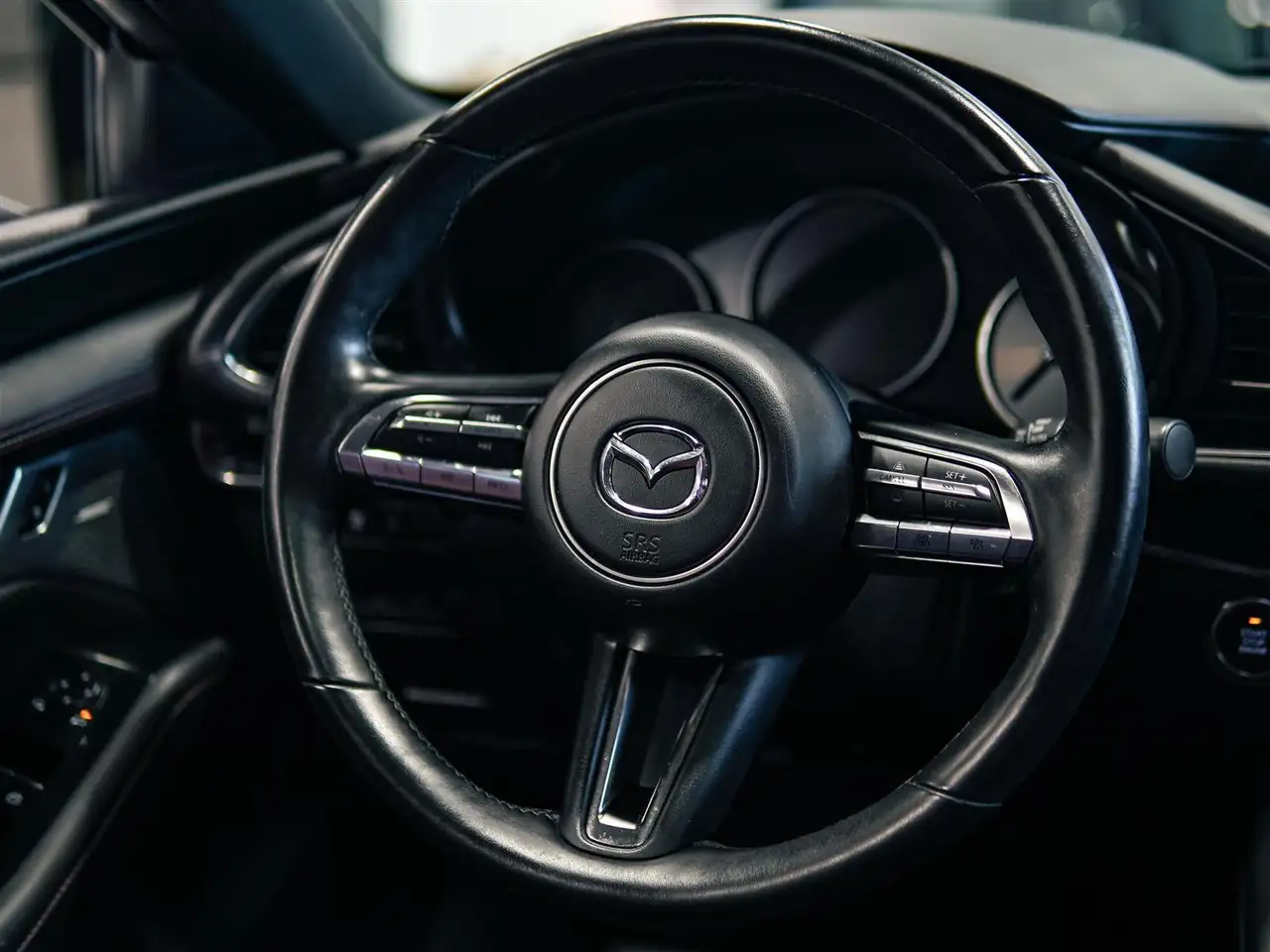 Mazda 3 снимка Mazda 3