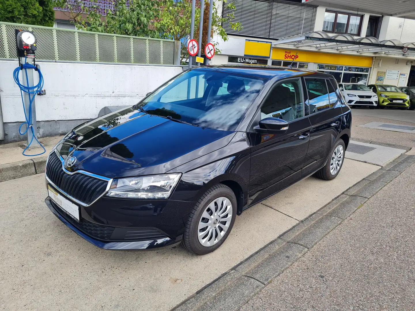 Skoda Fabia 1,0 TSI Ambition*Business-Comfort-Paket*SHZ* Schwarz - 1