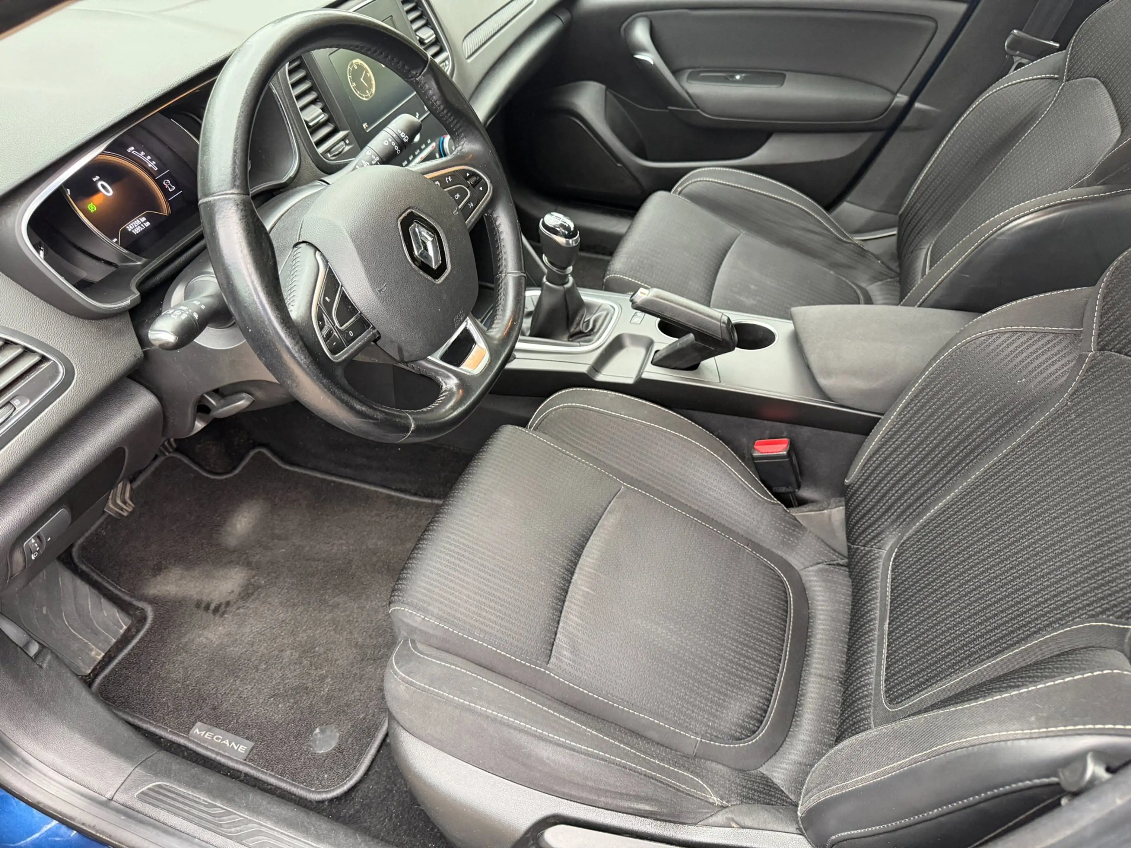 Renault Megane Estate 1.5 Blue dCi Limited ECC NAVI LMV CRUISE PD — photo 8