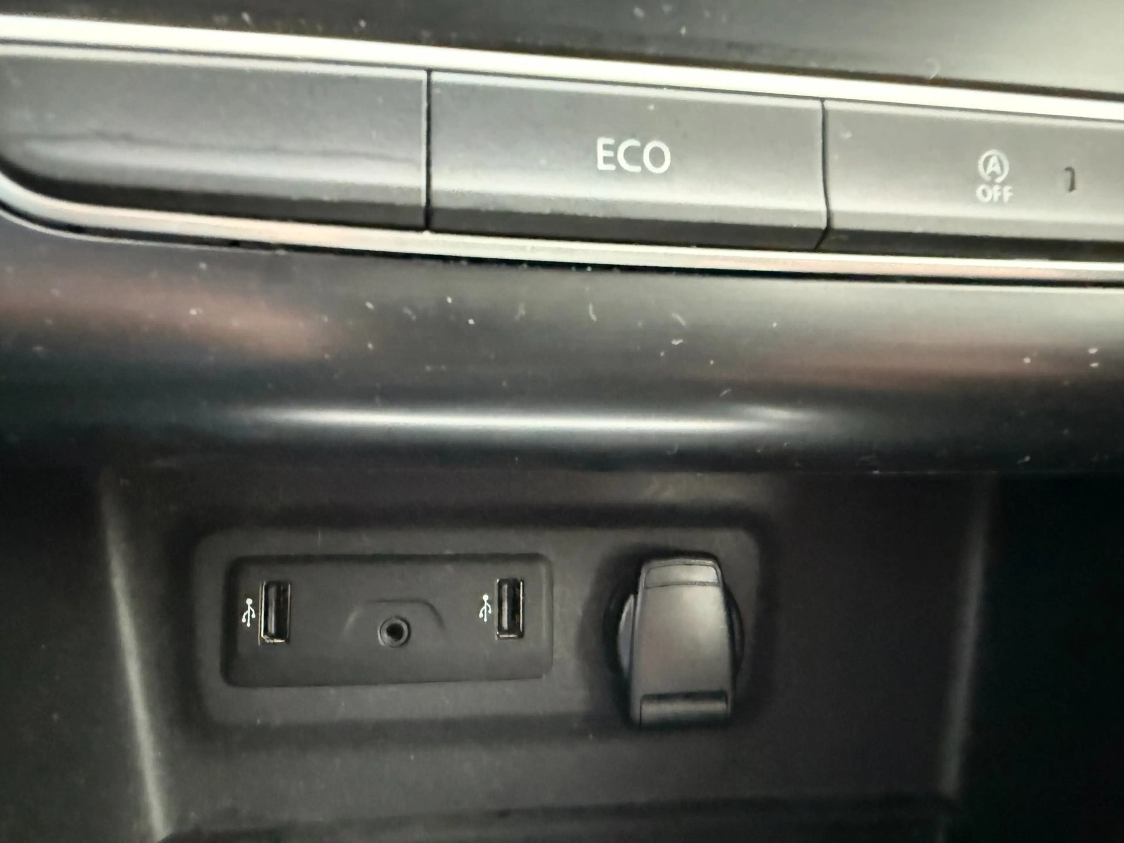 Renault Megane Estate 1.5 Blue dCi Limited ECC NAVI LMV CRUISE PD — photo 17