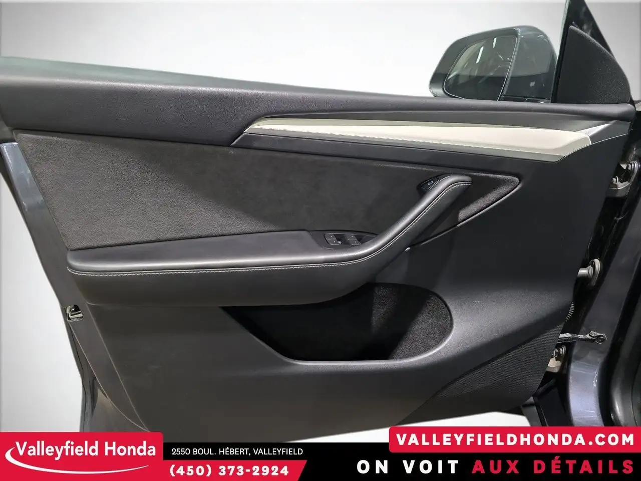 Tesla Model Y fotografie Tesla Model Y