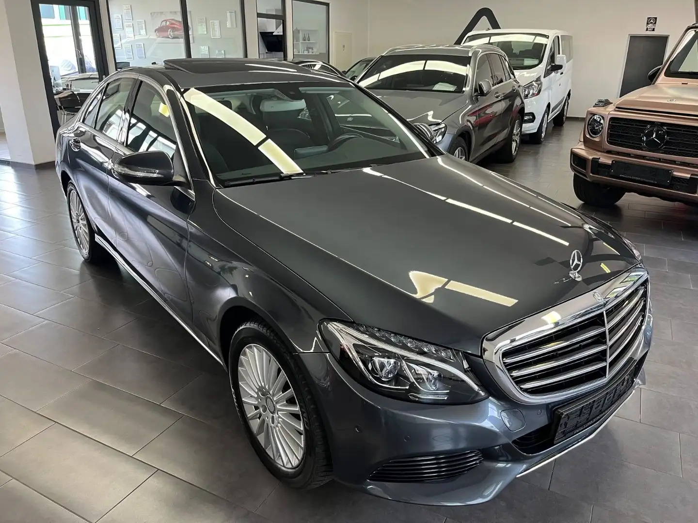 Mercedes-Benz C 200 Lim. Exclusive/Navi/LED/Kamera/Glasdach Grijs - 1