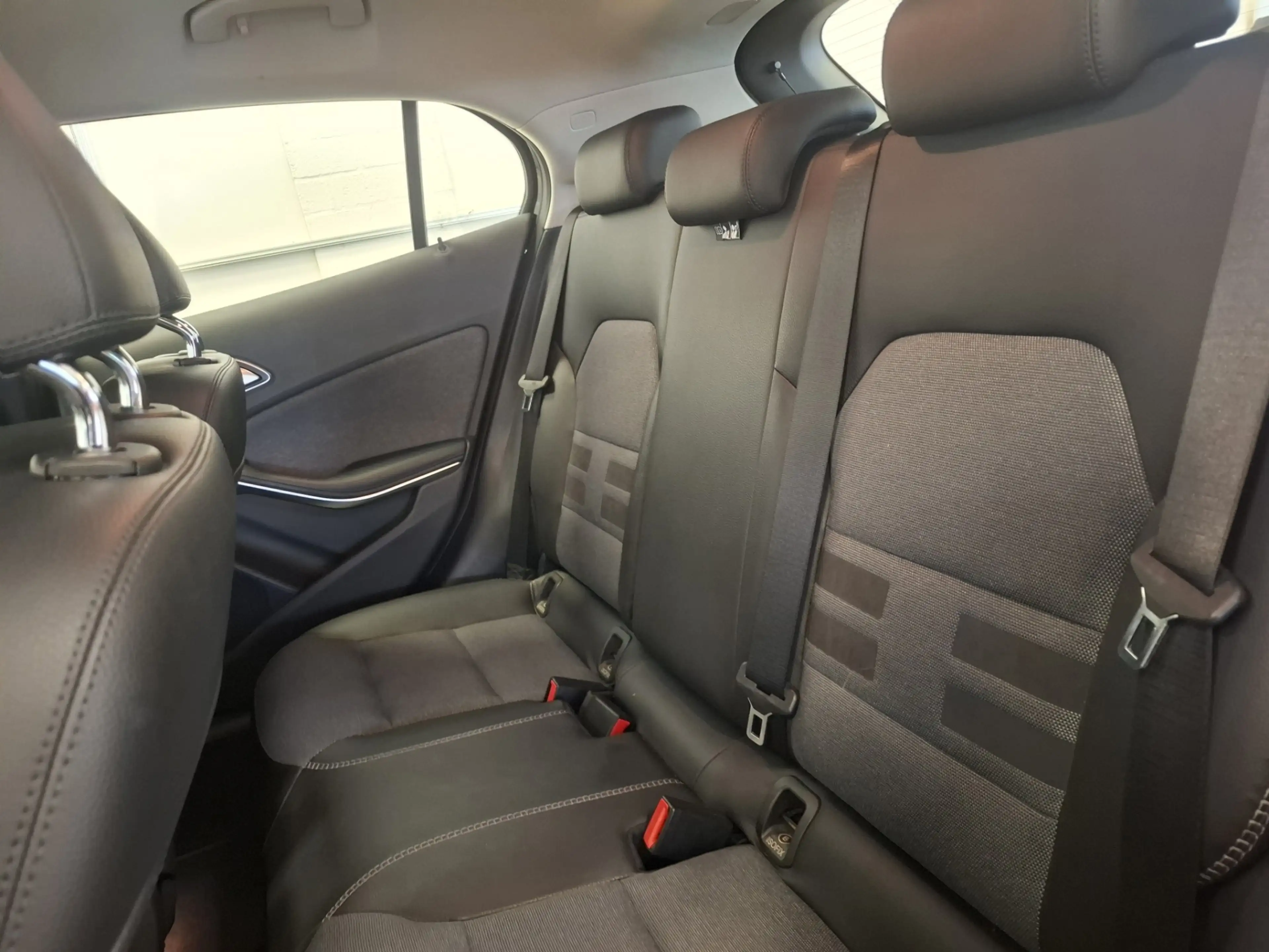 Mercedes-Benz GLA 200 Edition 1 Automaat Navi Xenon Leder Mooi! — photo 10