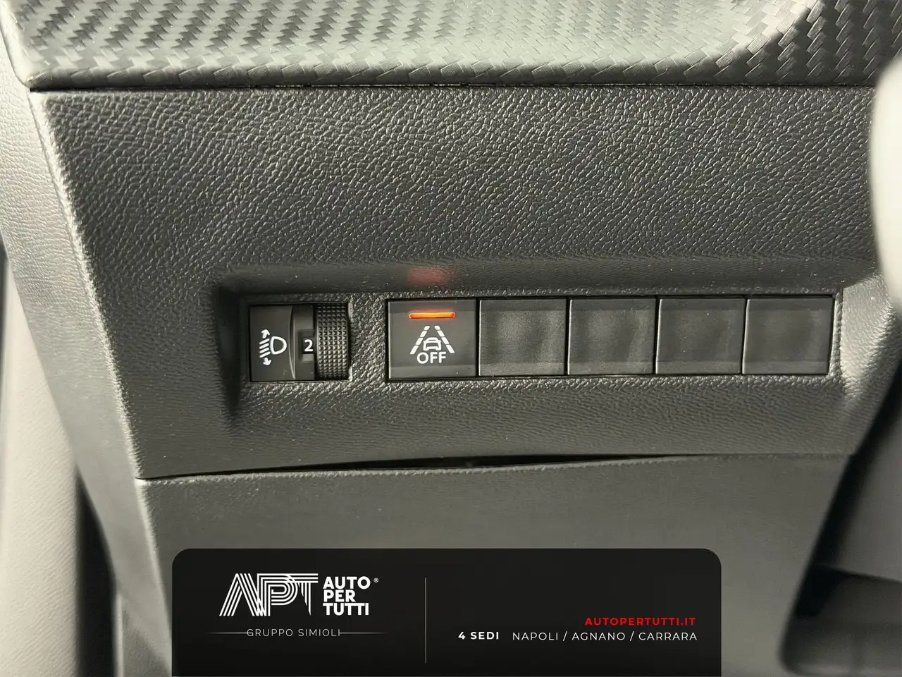 Peugeot 2008 1.5 bluehdi Allure s&s 100cv, миниатюра 13
