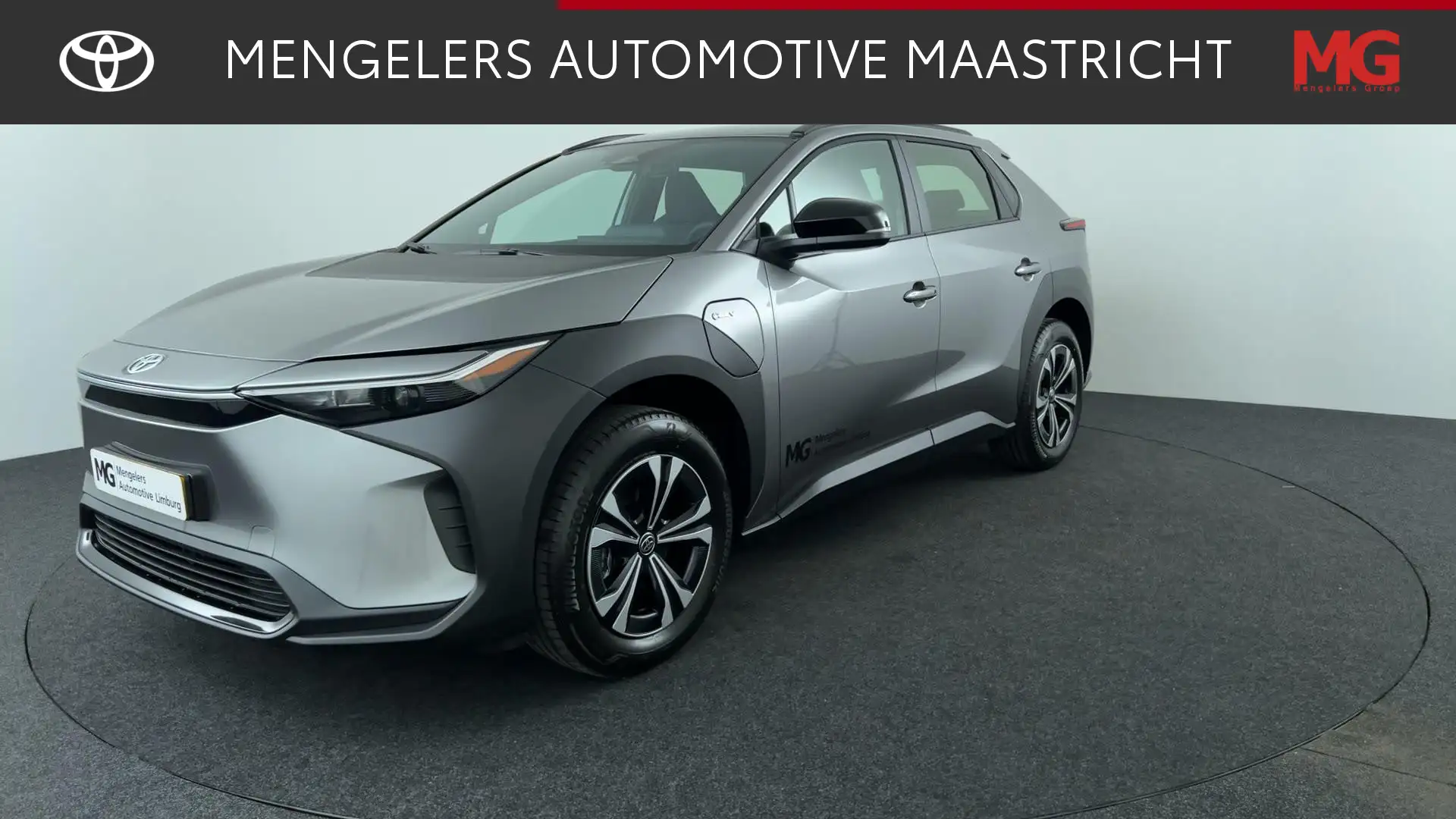 Toyota bZ4X Active 71 kWh / Demo-voordeel! Gris - 1