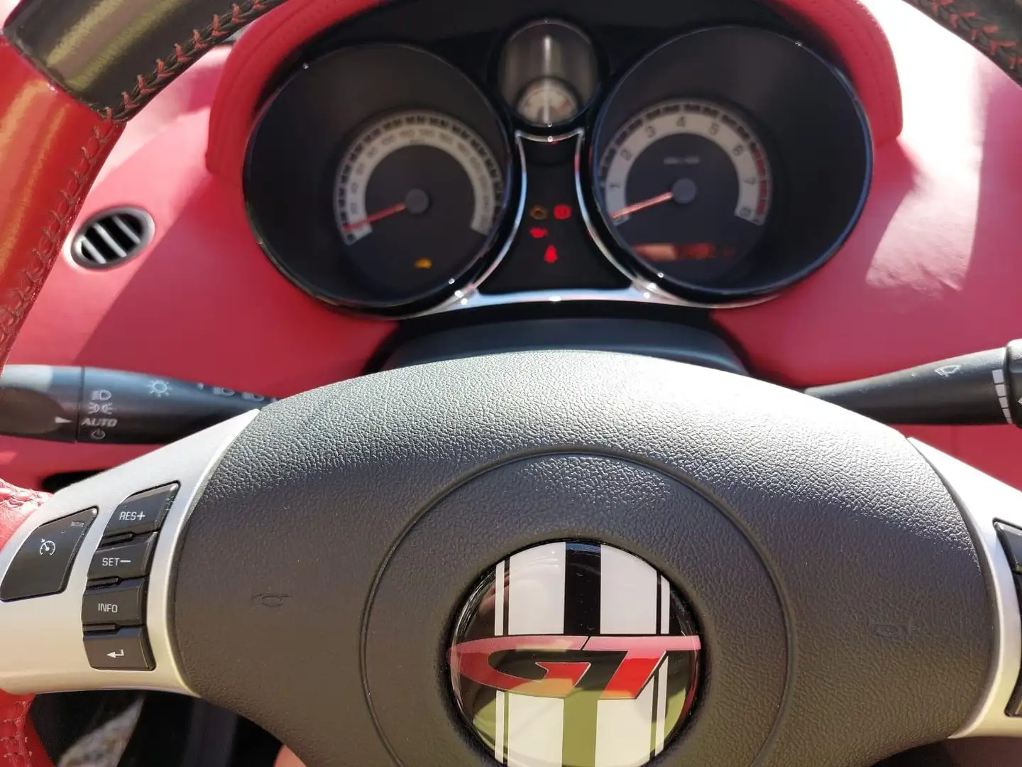 Opel GT GT Roadster Turbo/Echtleder/Wenig km/Top Zustand Czarny - 2