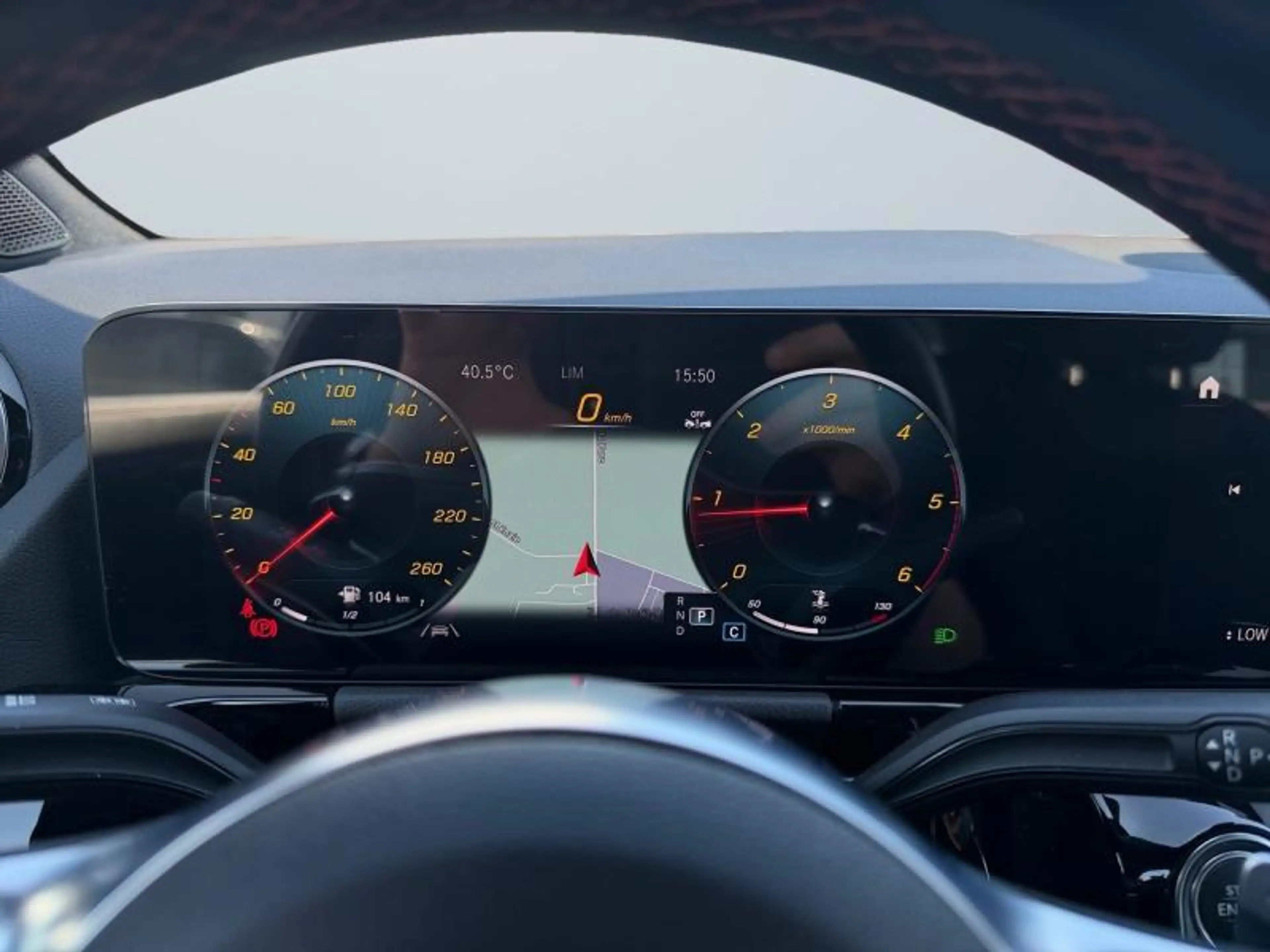 Mercedes-Benz GLA 180 GLA 180D 116cv | pack amg | camera arr | bluetooth — photo 15