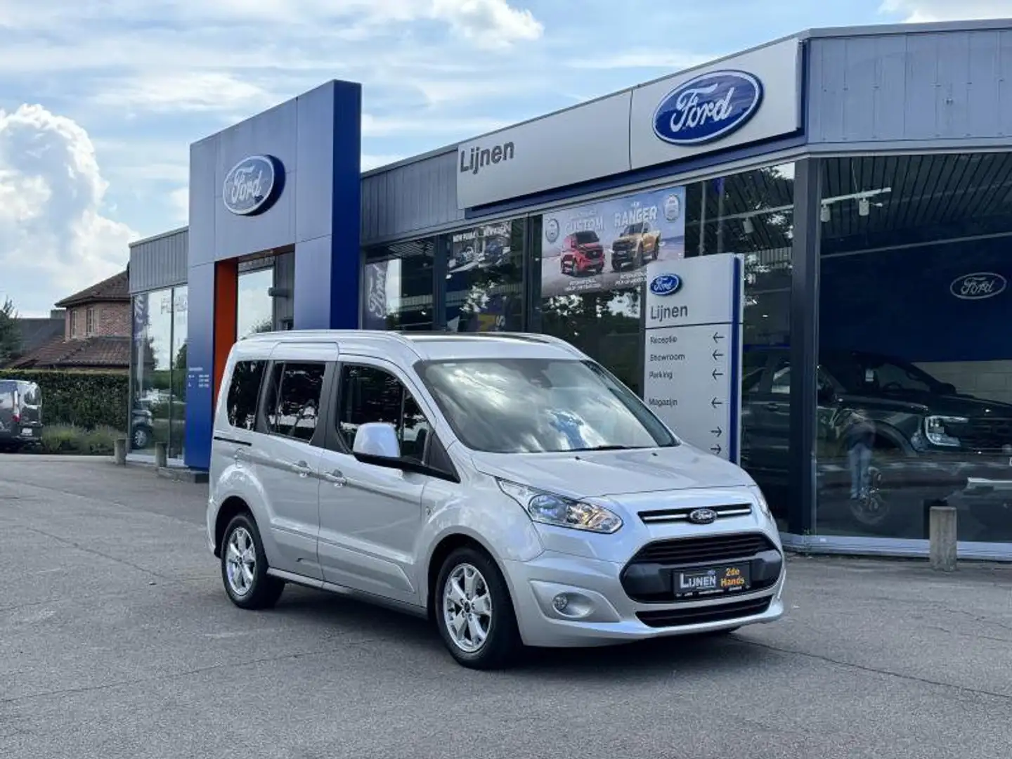 Ford Tourneo Connect Titanium Argent - 1