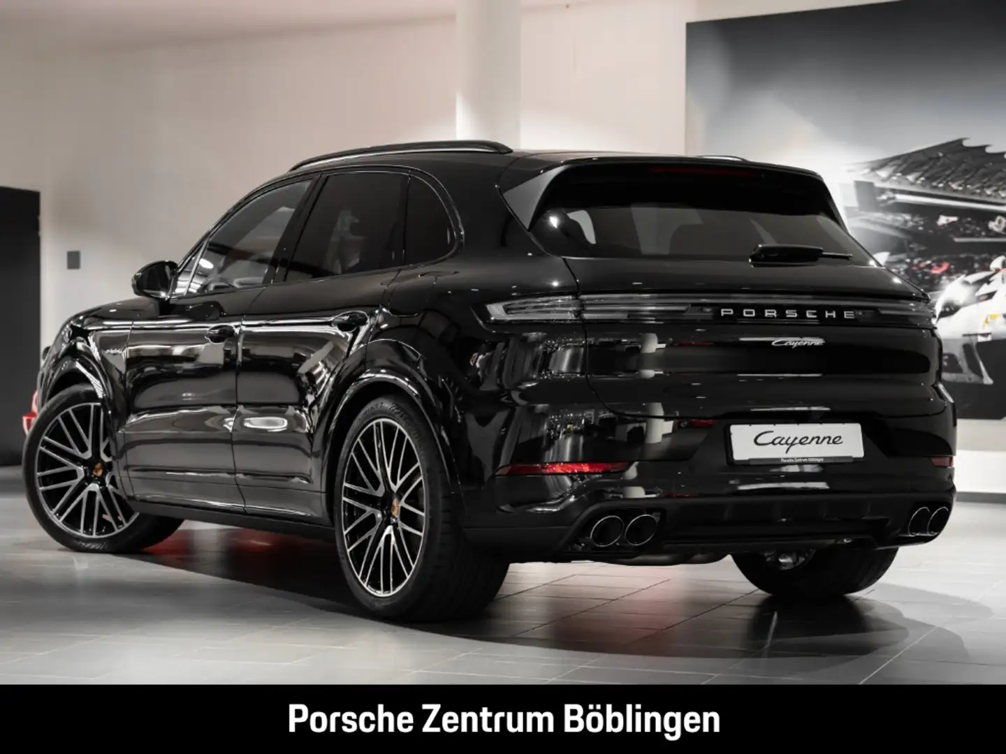 Porsche Cayenne E-Hybrid Schwarz - 2