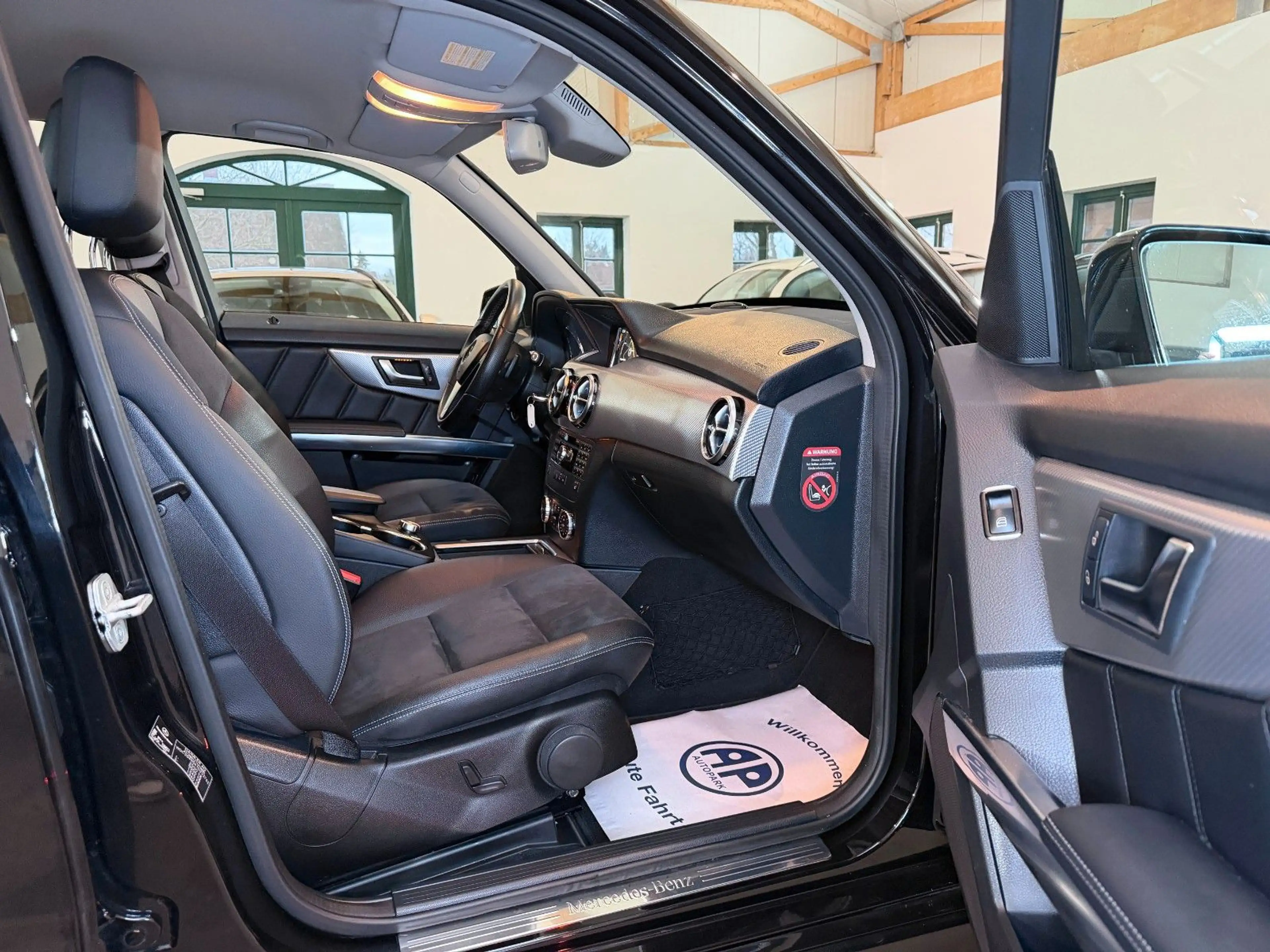 Mercedes-Benz GLK 250 CDI BlueTEC 4MATIC 7G-TRONIC AHK/204PS — photo 9