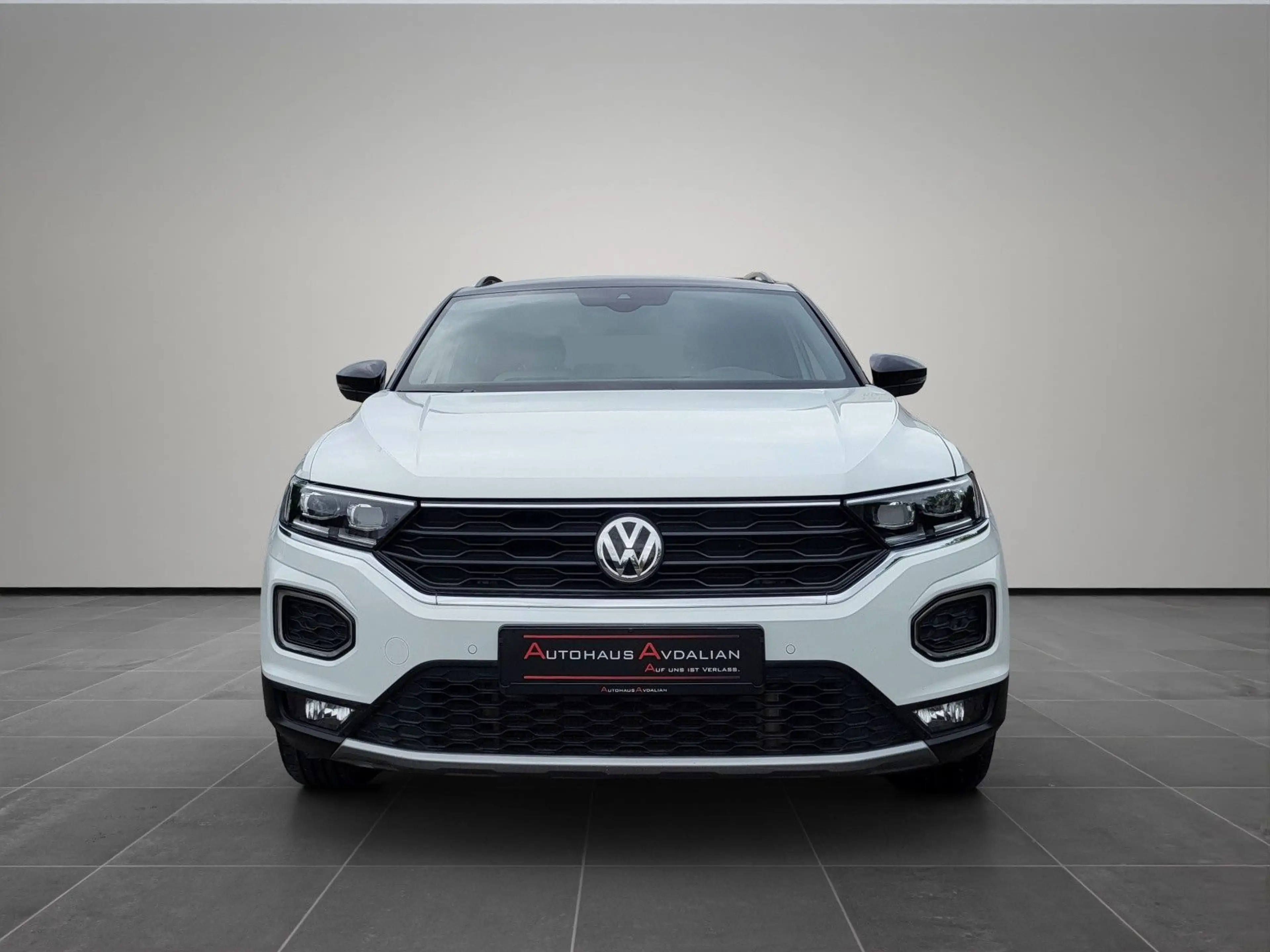 Volkswagen T-Roc 2.0 TDI Sport 4Motion AHK|ACC|LED|SHZ|18" — photo 8