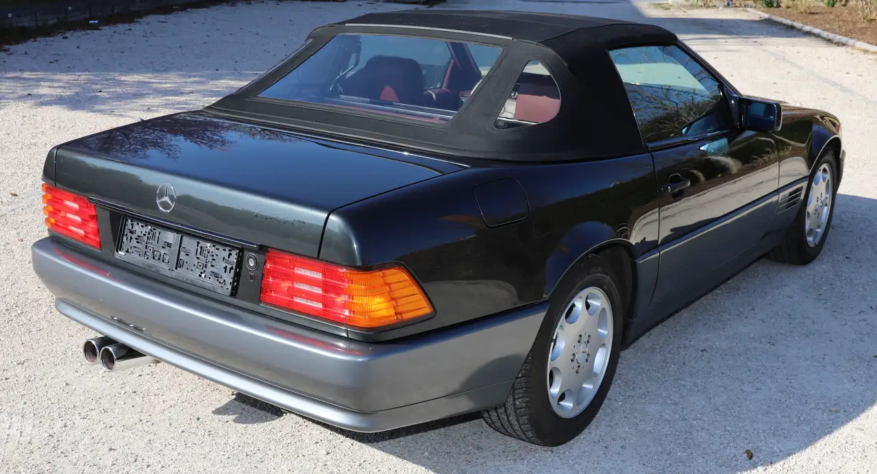 Mercedes-Benz SL 300