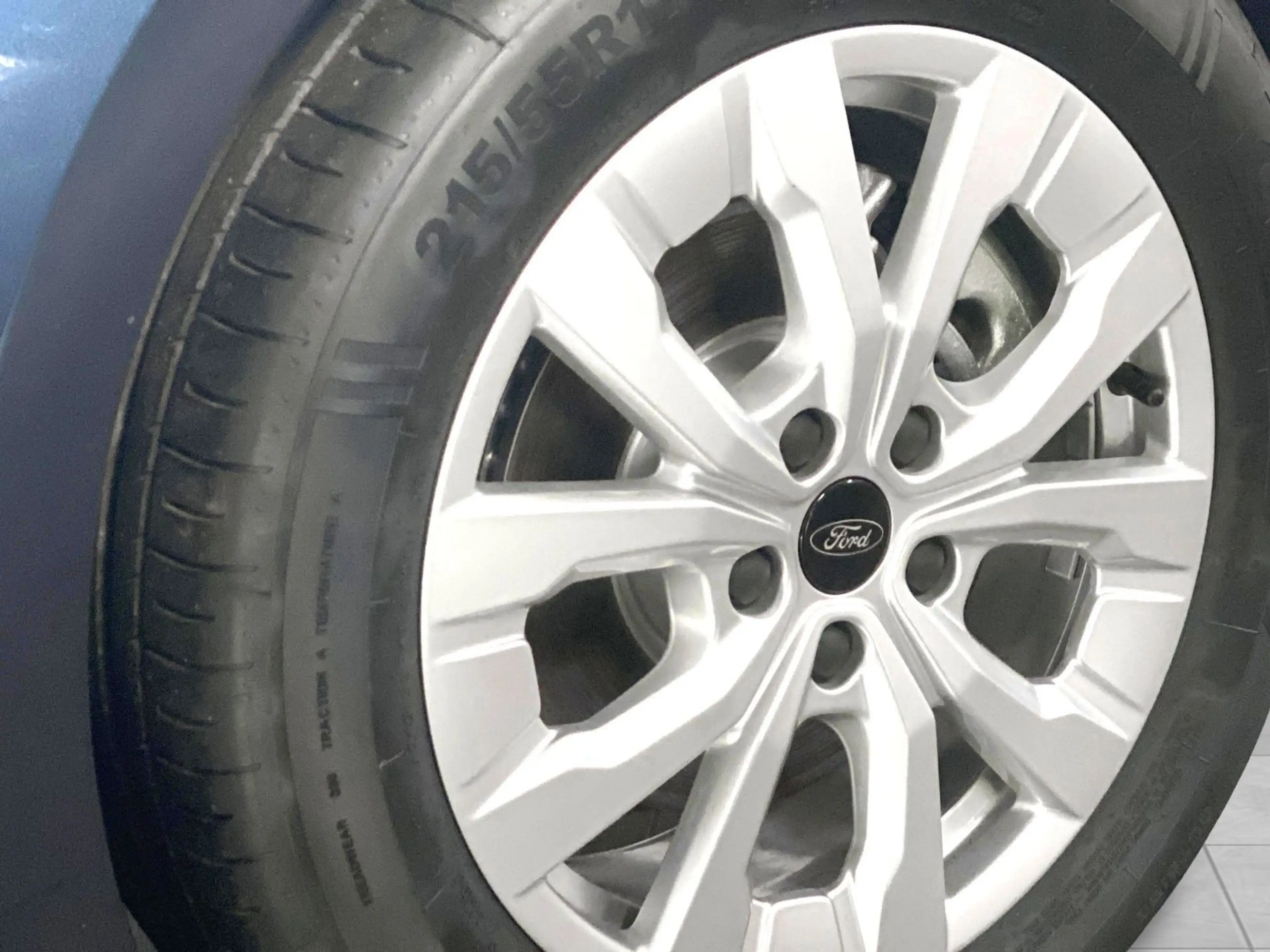 Ford Tourneo Connect TREND 150PS PHEV — photo 2
