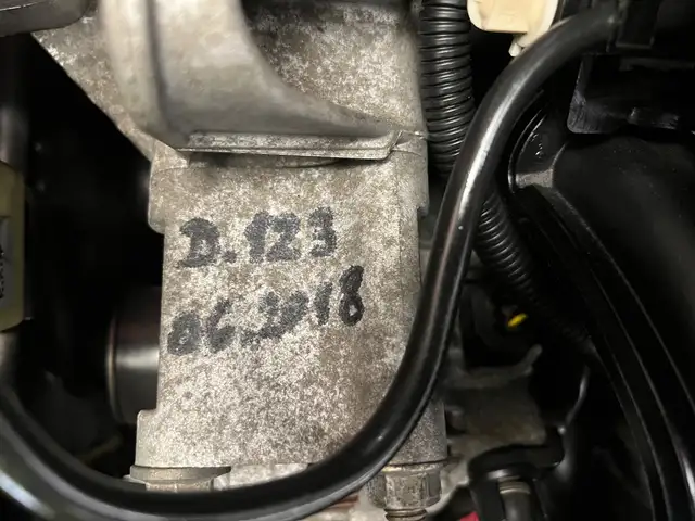 Mazda Mazda2 view 28