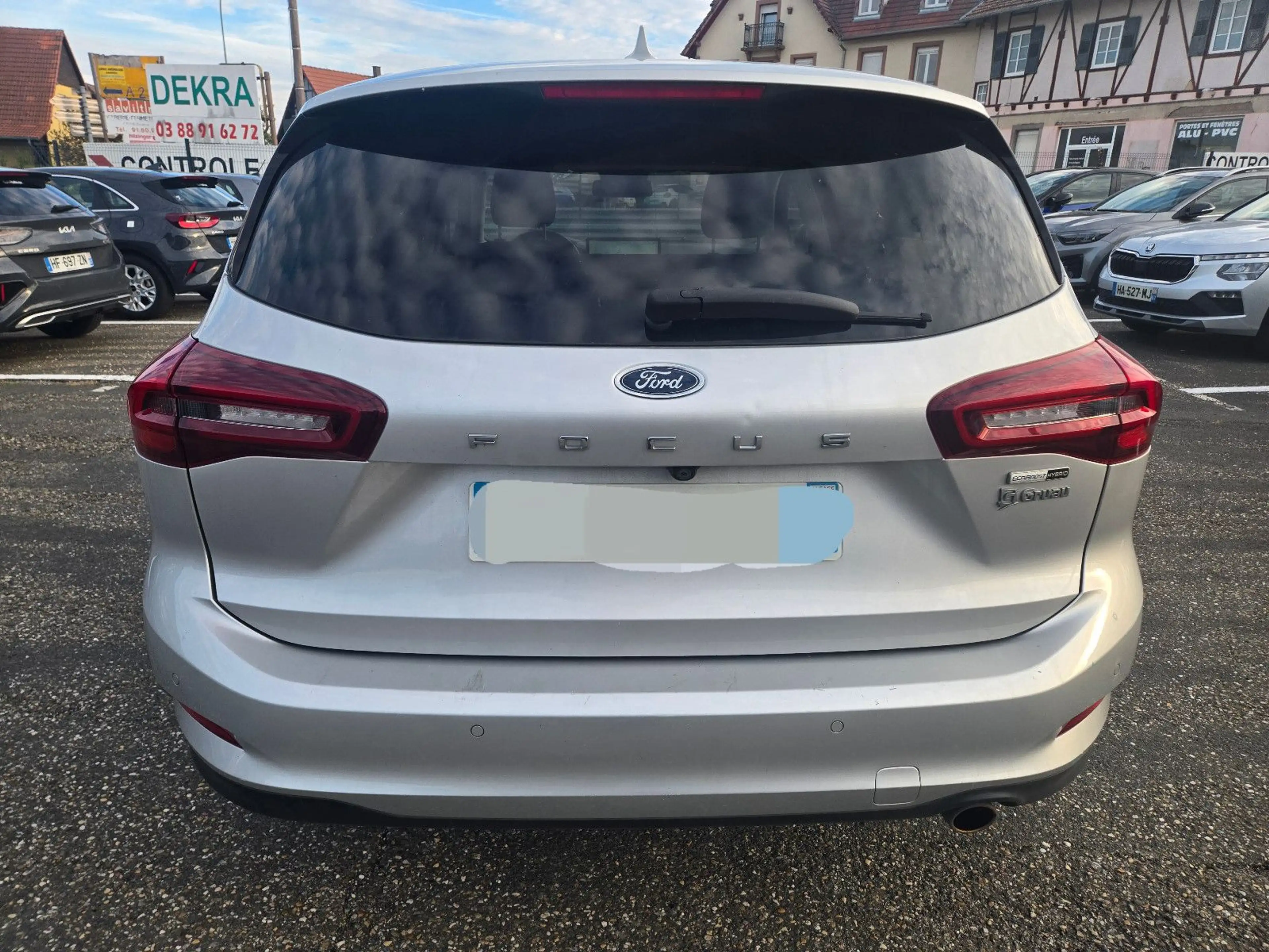 Ford Focus Titanium X 1.0 Benzin Automatik Klima Navi — photo 5