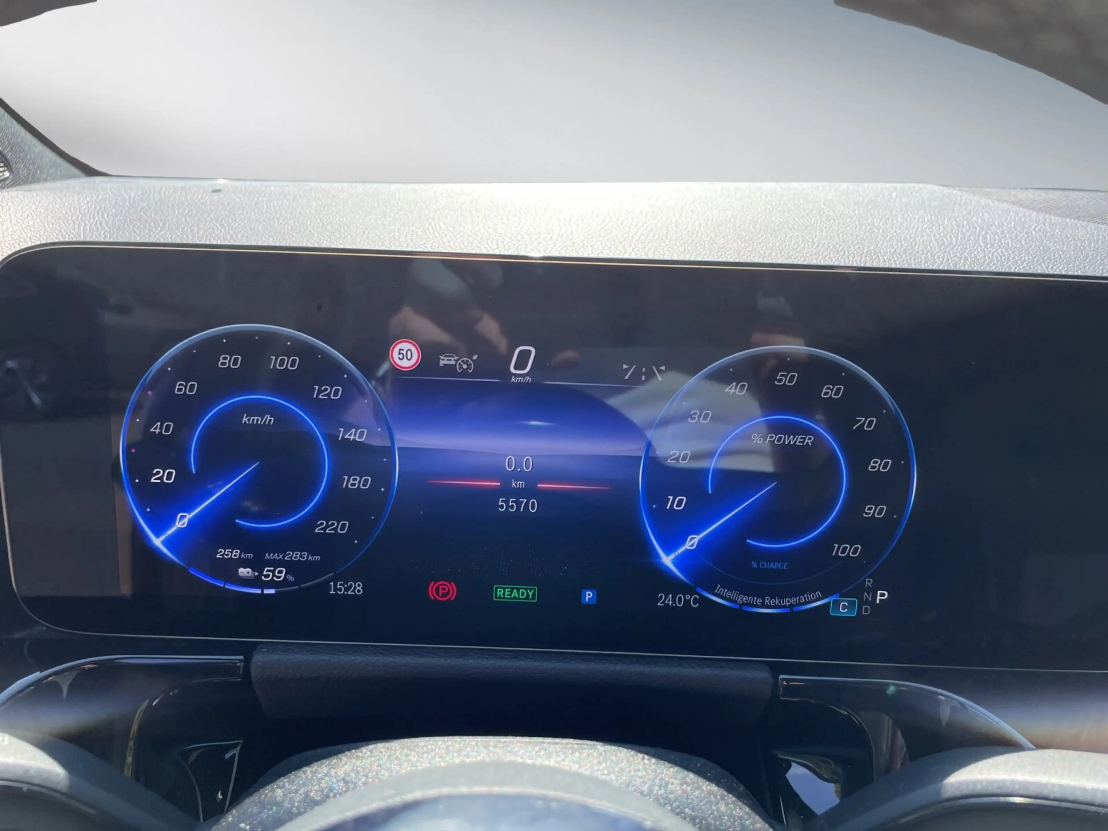 Mercedes-Benz EQA 300 EQA 300 4M Advanced+ AHK*DISTRO*WINTER-P*TOTWI* — photo 12