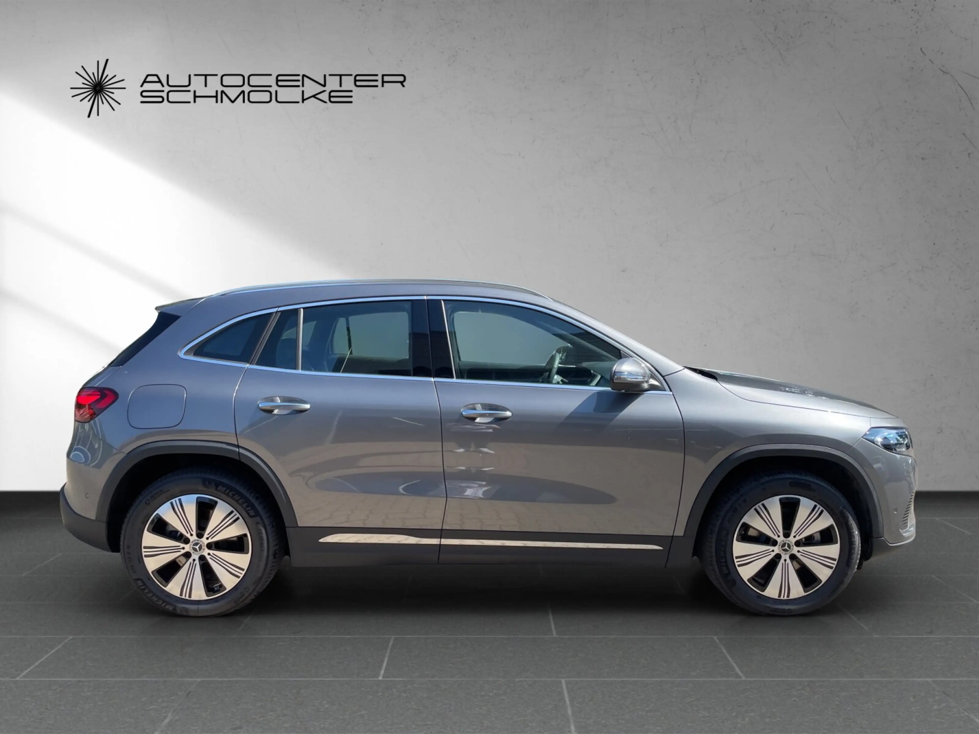 Mercedes-Benz EQA 300 EQA 300 4M Advanced+ AHK*DISTRO*WINTER-P*TOTWI* — photo 7