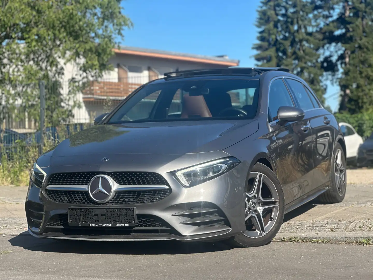 Mercedes-Benz A 200 A 200 AMG-Line/Memory/Pano/Kamera/Multibeam Gris - 2