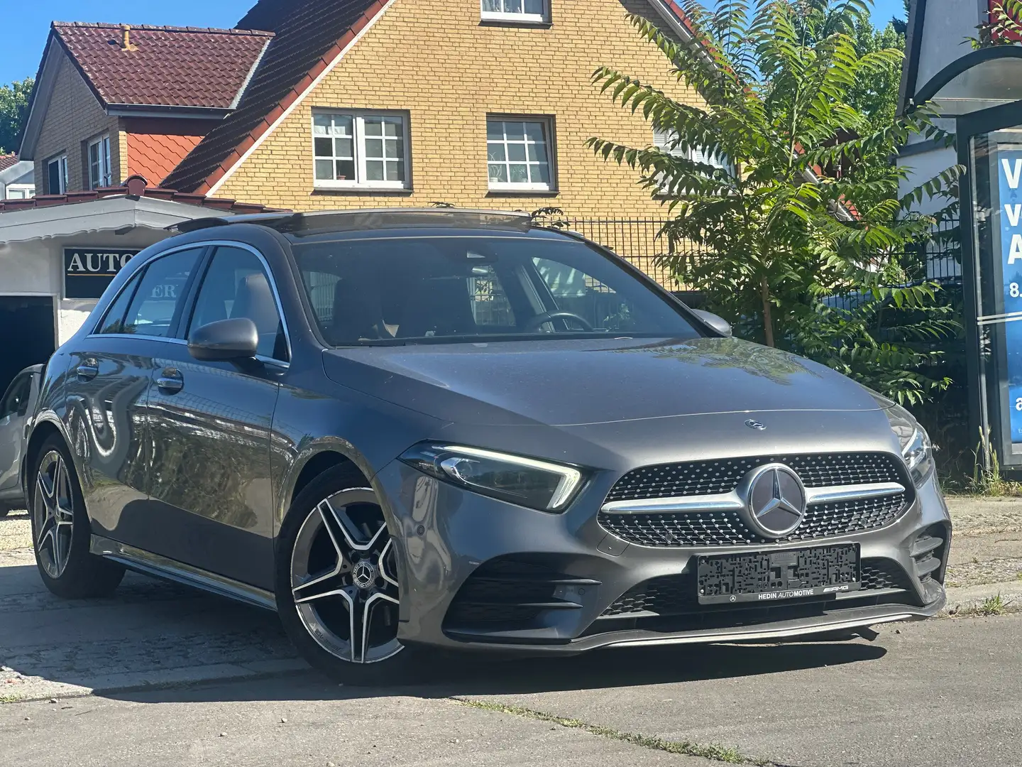 Mercedes-Benz A 200 A 200 AMG-Line/Memory/Pano/Kamera/Multibeam Gris - 1