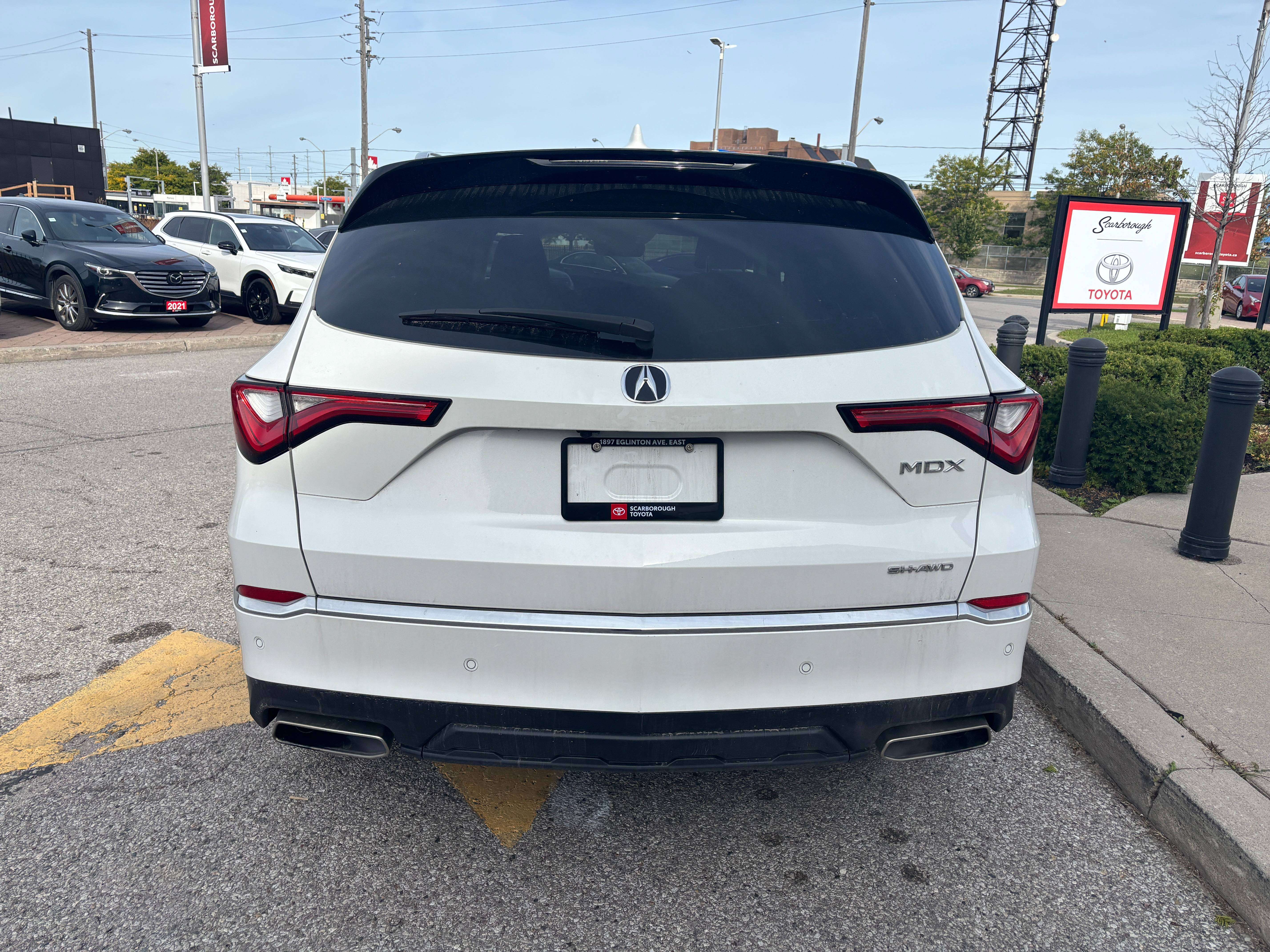 used 2023 Acura MDX car