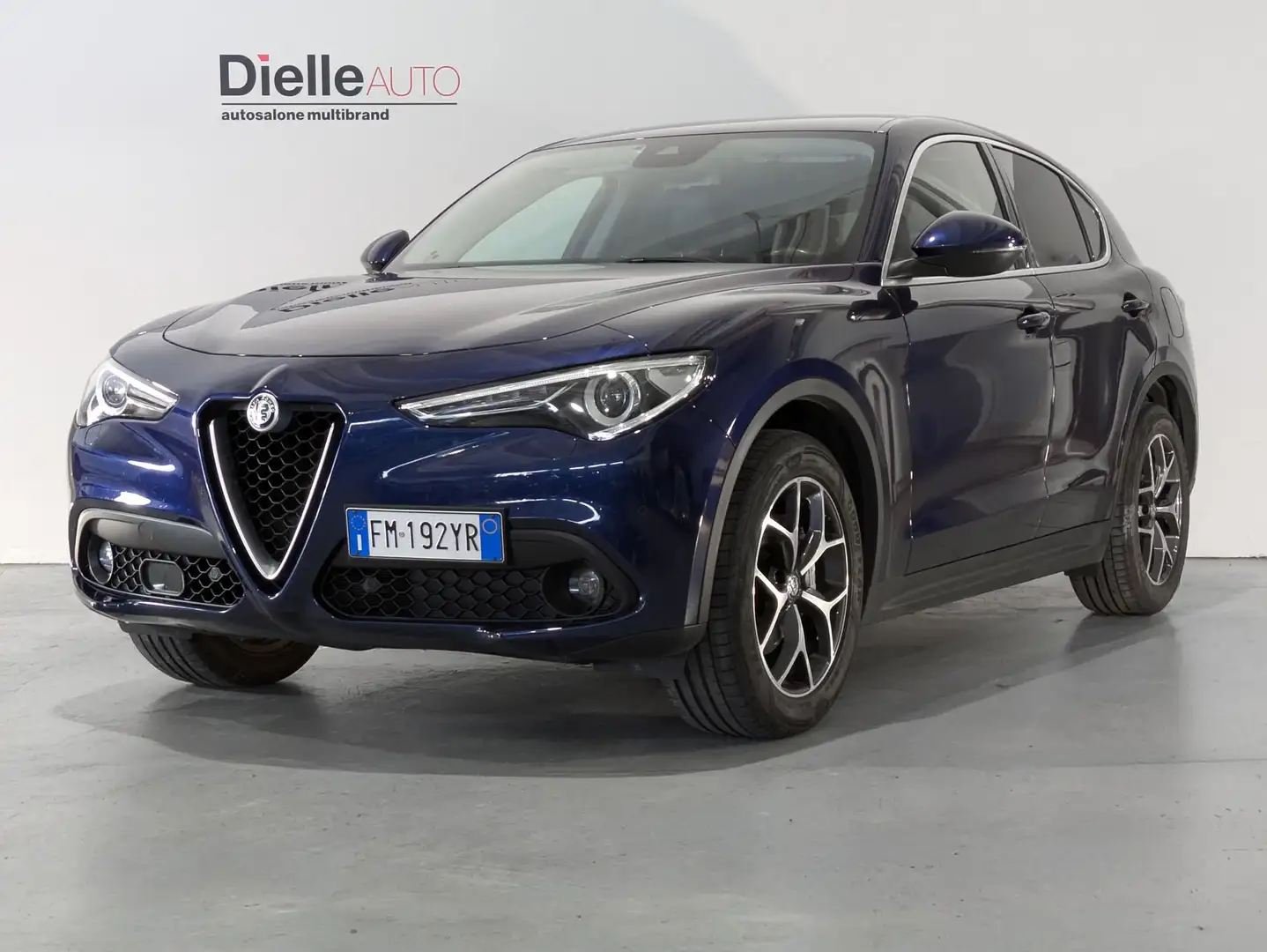 Alfa Romeo Stelvio 2.2 Turbodiesel 210 CV AT8 Q4 Executive Blu/Azzurro - 1