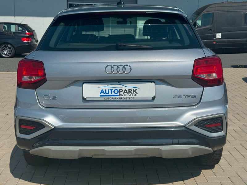 Audi Q2 35 TFSI advanced SHZ/PDC/TEMPO/CARPLAY — photo 5