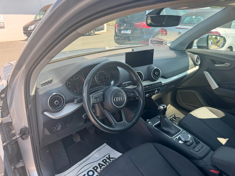 Audi Q2 35 TFSI advanced SHZ/PDC/TEMPO/CARPLAY — photo 8