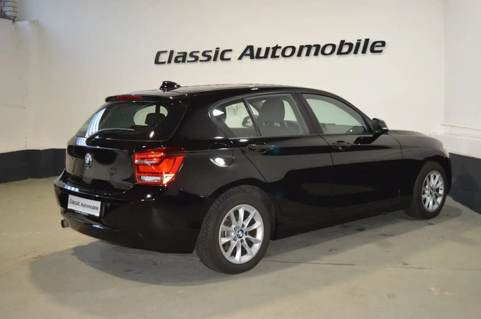 BMW 116 d  Advantage-Paket *Bi-Xenon*Navi* Noir - 2