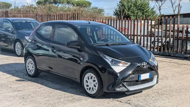 Toyota Aygo view 2
