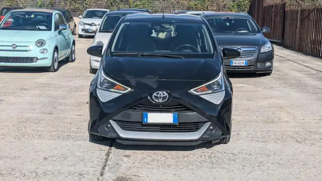 Toyota Aygo view 13
