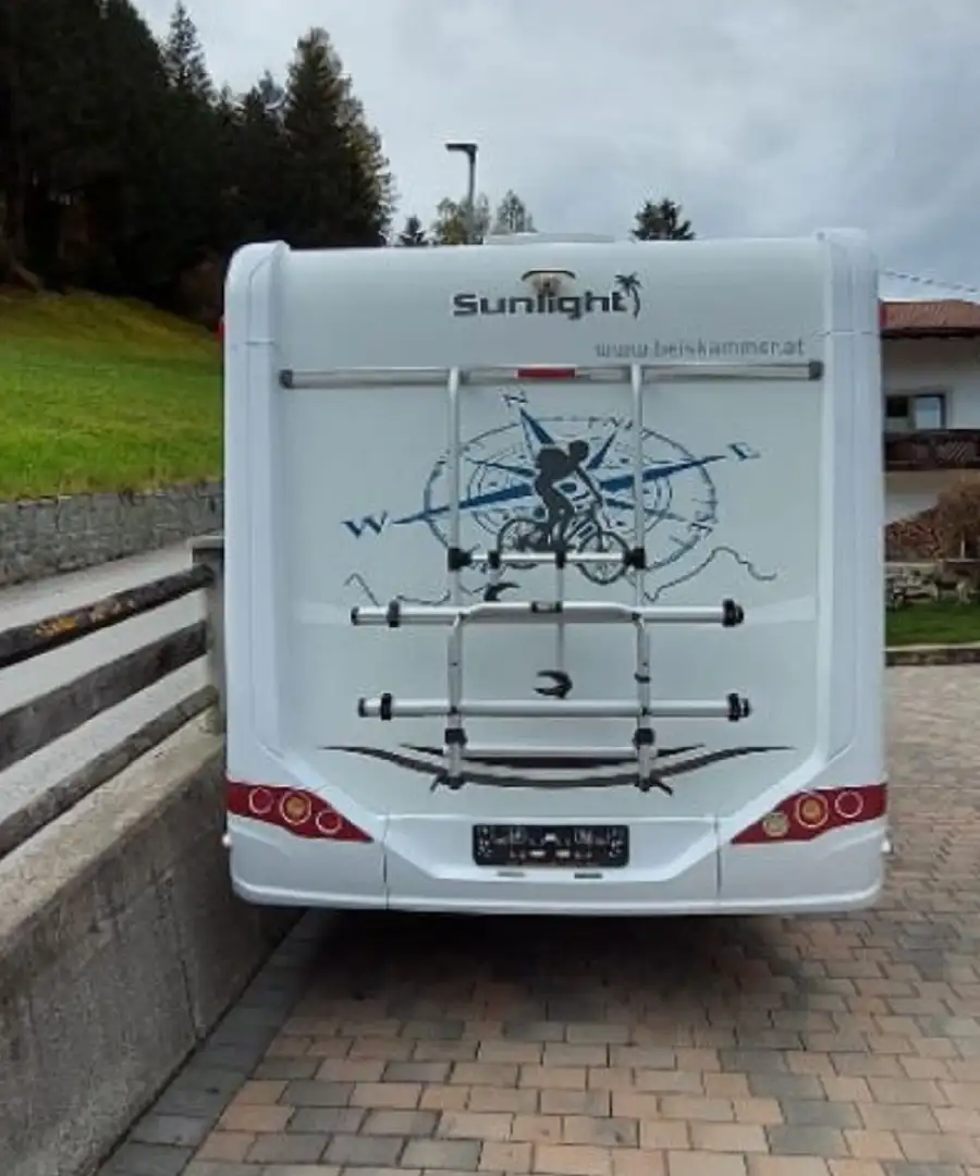 Ford Transit Teilintegriertes Wohnmobil - 1