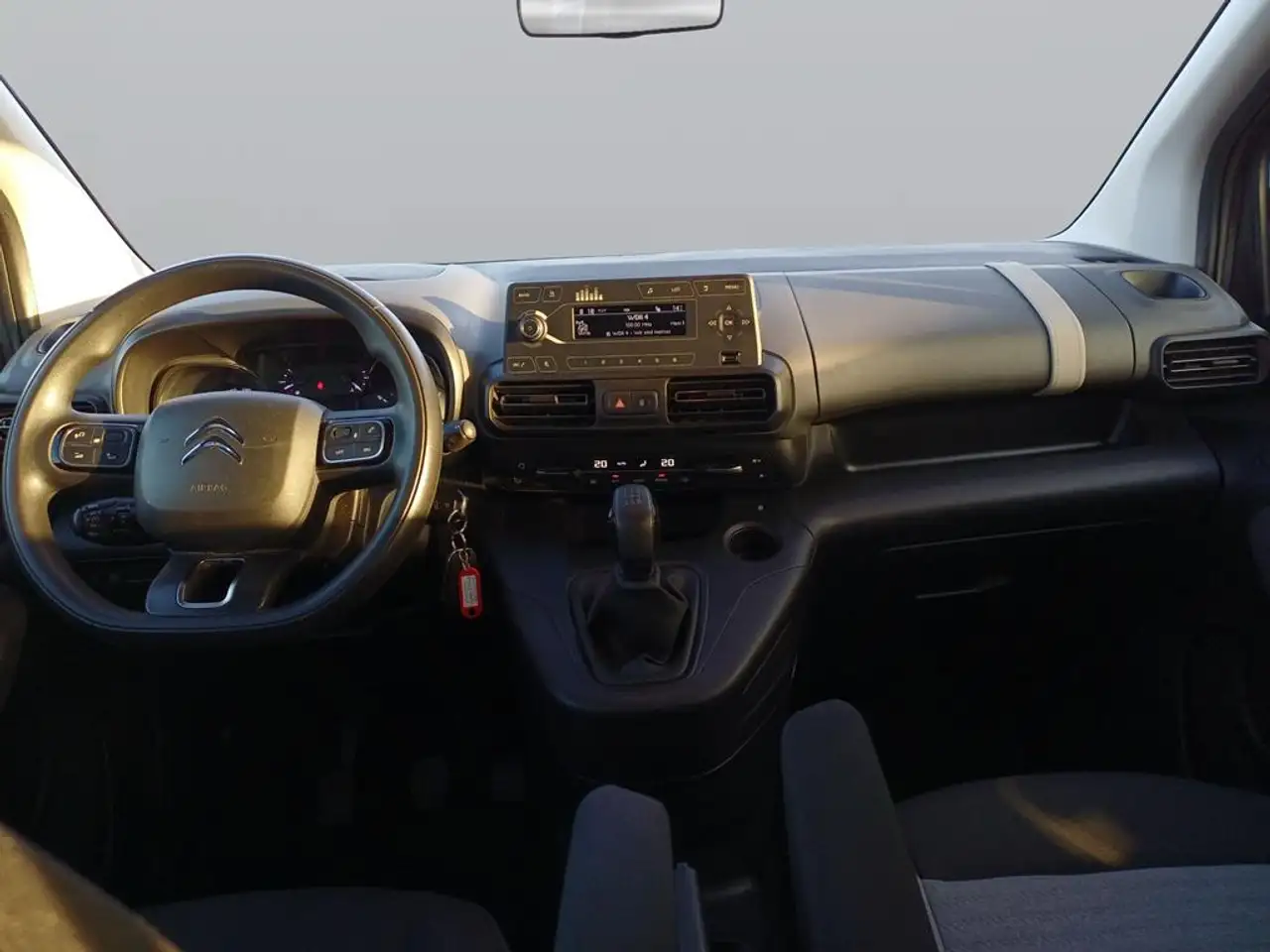 Citroen Berlingo Berlingo Combi — photo 10 sur 13