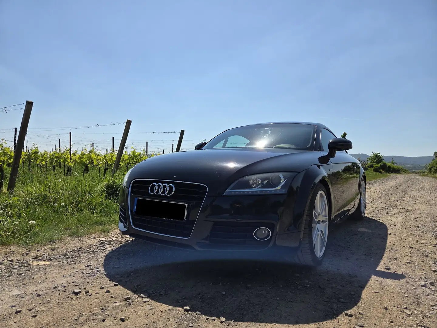 Audi TT 2.0 TFSI Coupe Schwarz - 1