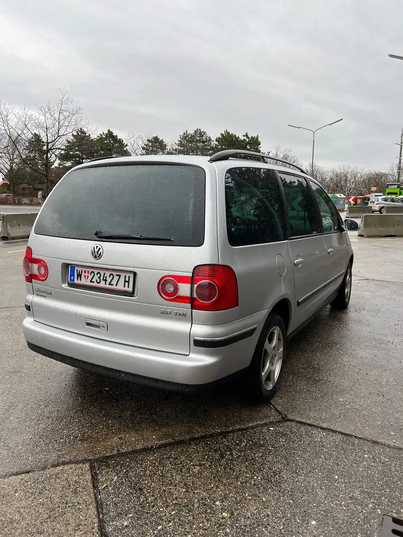 Volkswagen Sharan Business TDI Grey - 2